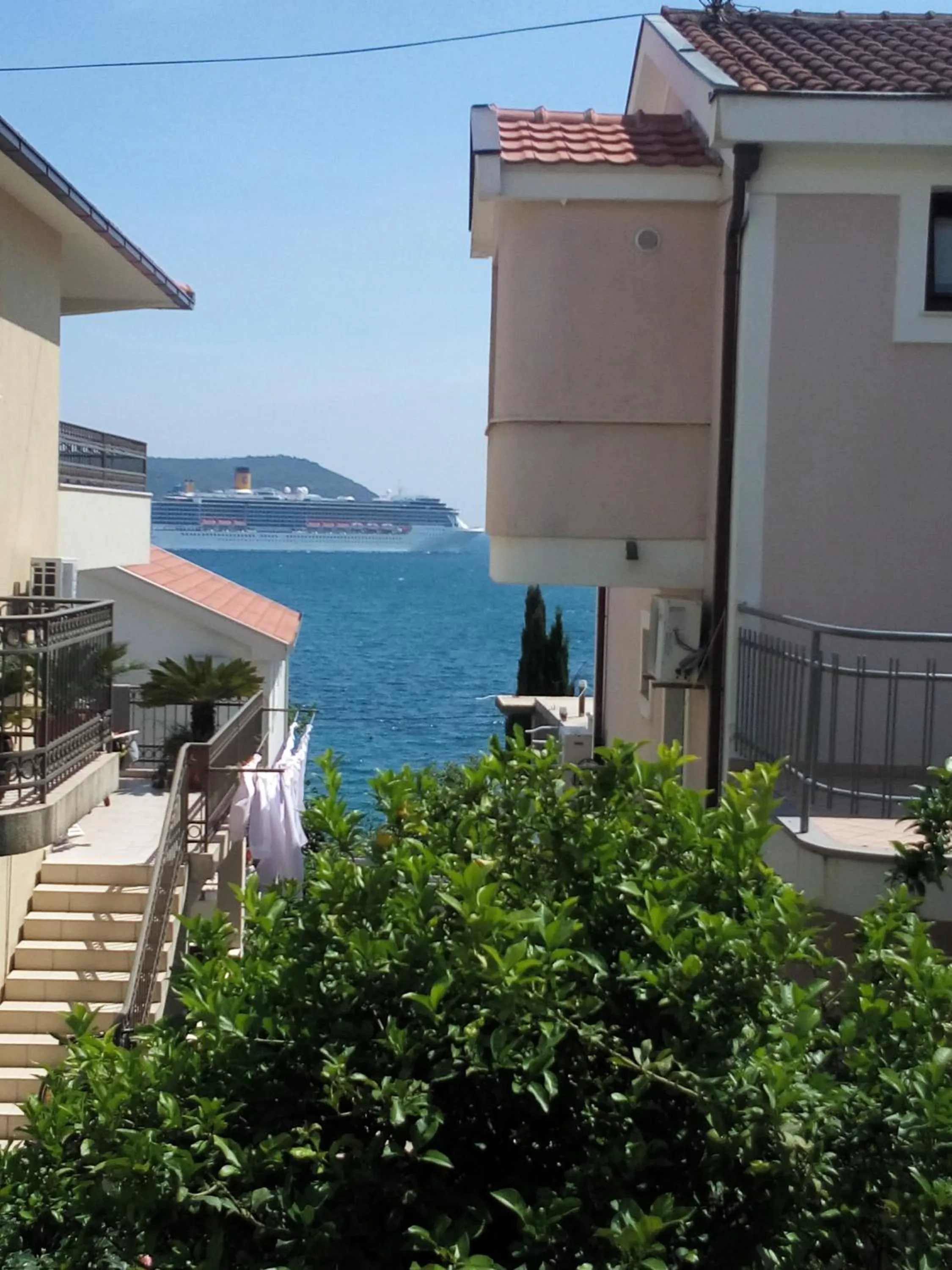Neighbourhood in Apartments Volega