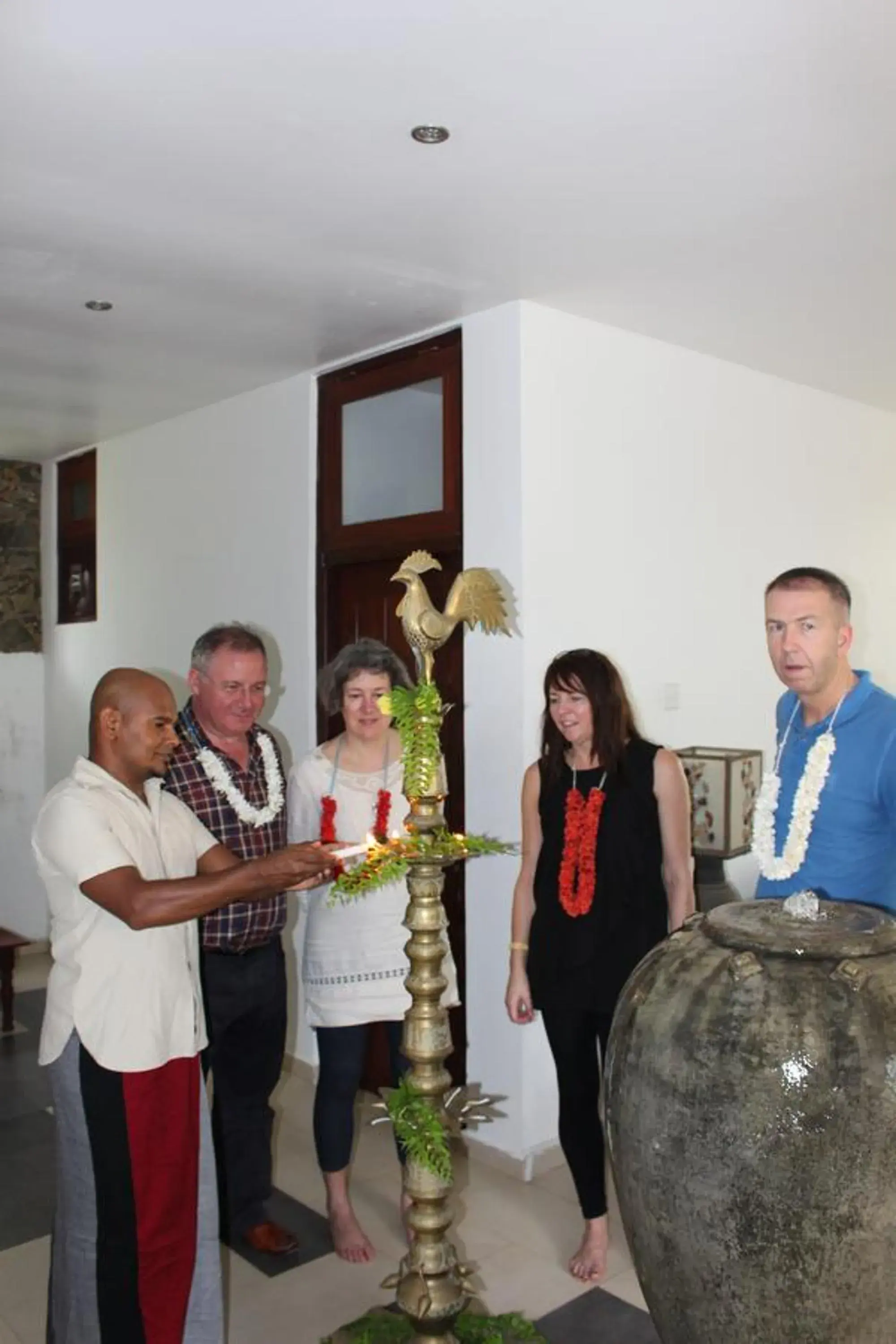 People in Villa Kapuru People in Villa Kapuru