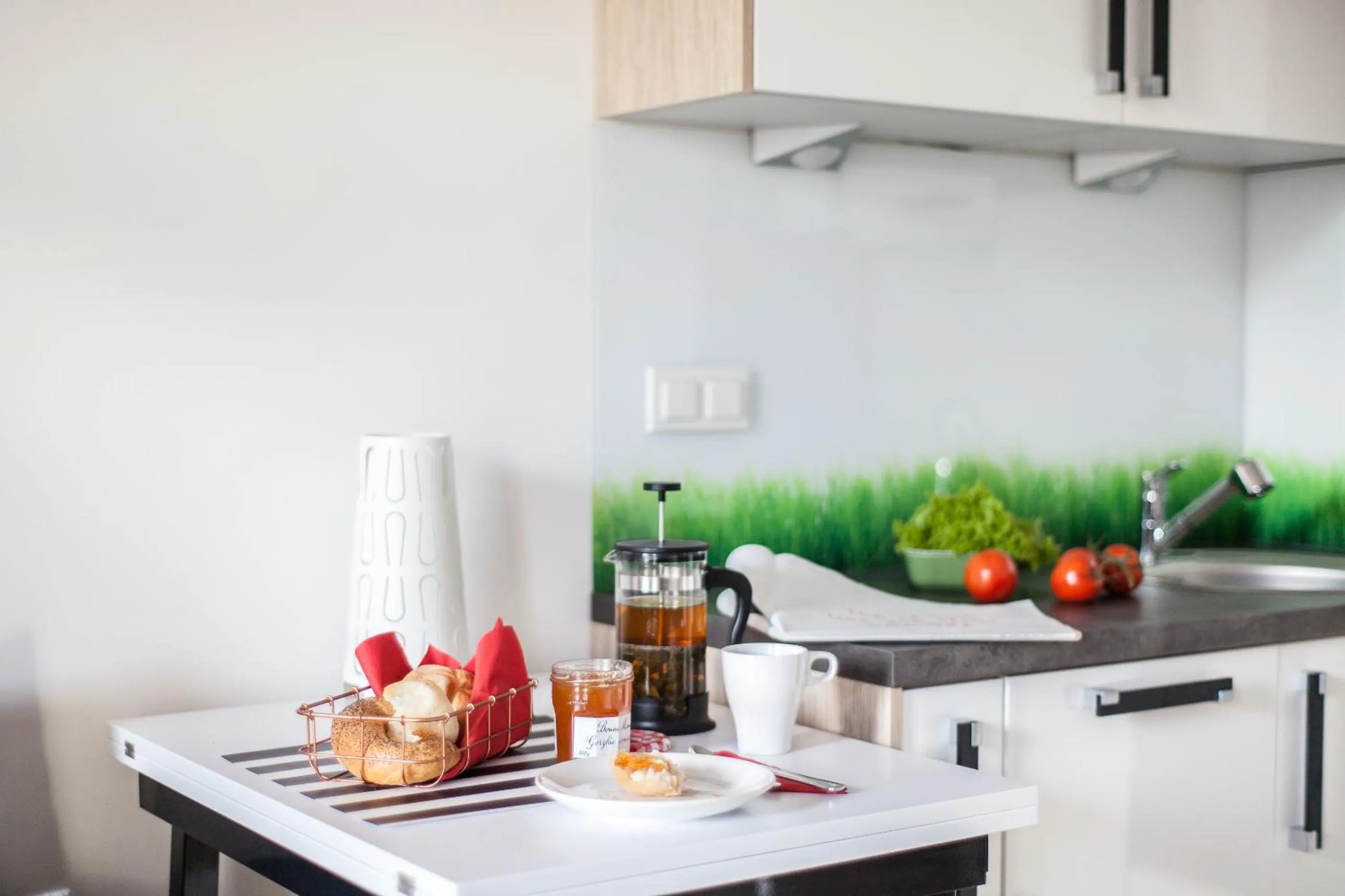 Kitchen or kitchenette in Warsaw Aparthotel