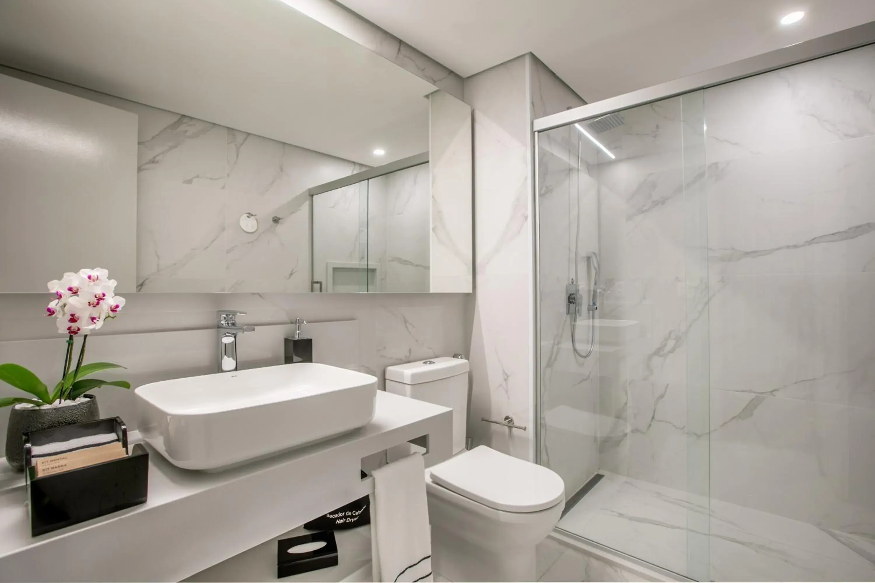 Bathroom in Meliá Brasil 21 Bathroom in Meliá Brasil 21