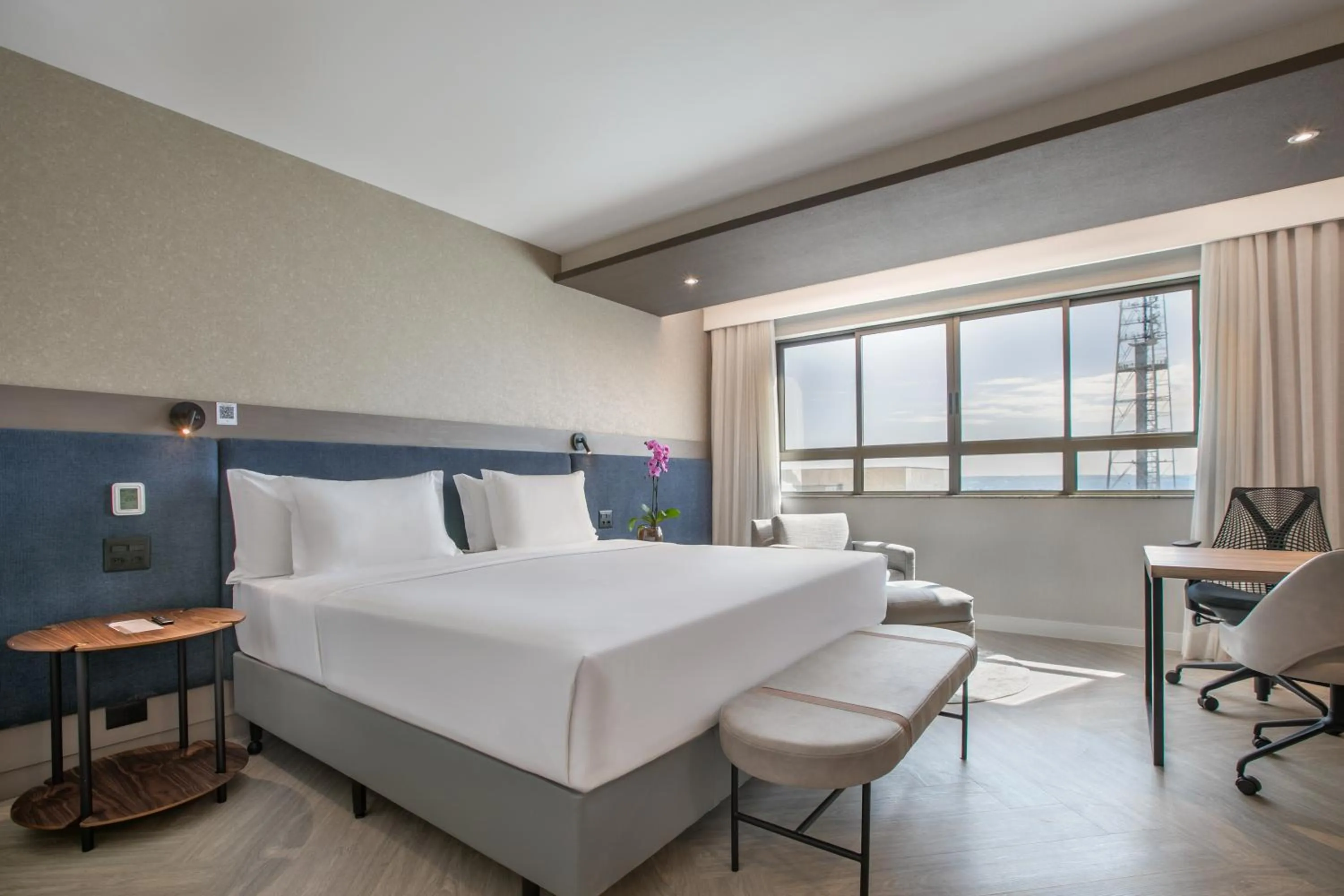 Bed in Meliá Brasil 21