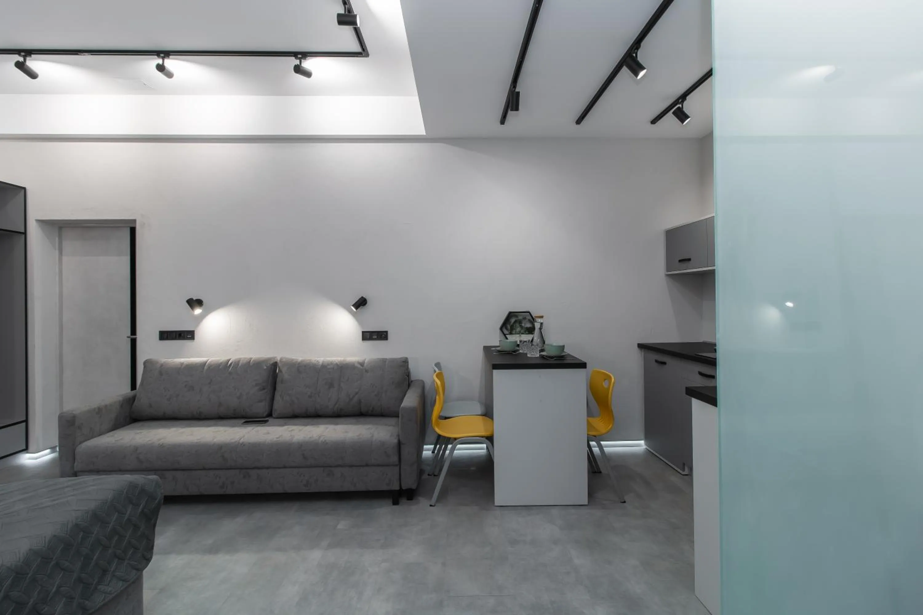 Photo of the whole room in Stories Hub