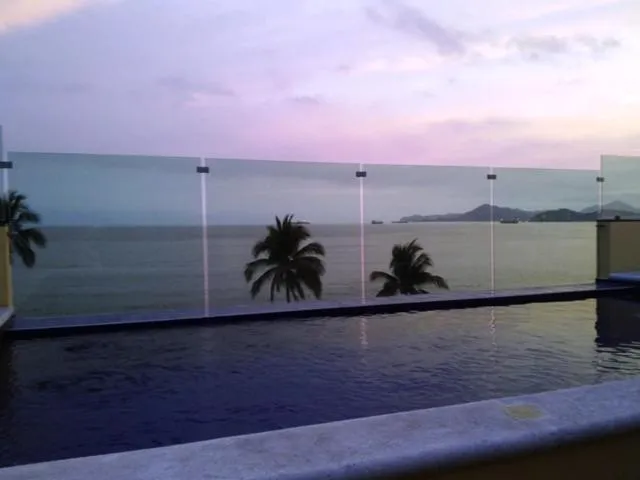 Swimming pool in Andressa Mia Apartments