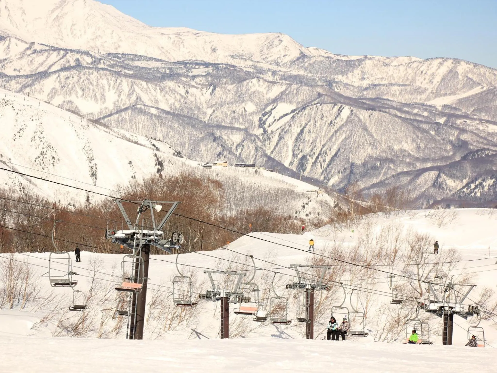 Off site in Hakuba Tsugaike Sunrise Tanne