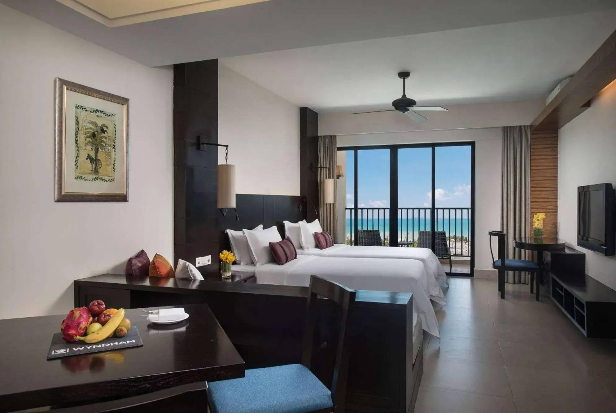 Bed in Ramada Plaza by Wyndham Sanya Bay Bed in Ramada Plaza by Wyndham Sanya Bay