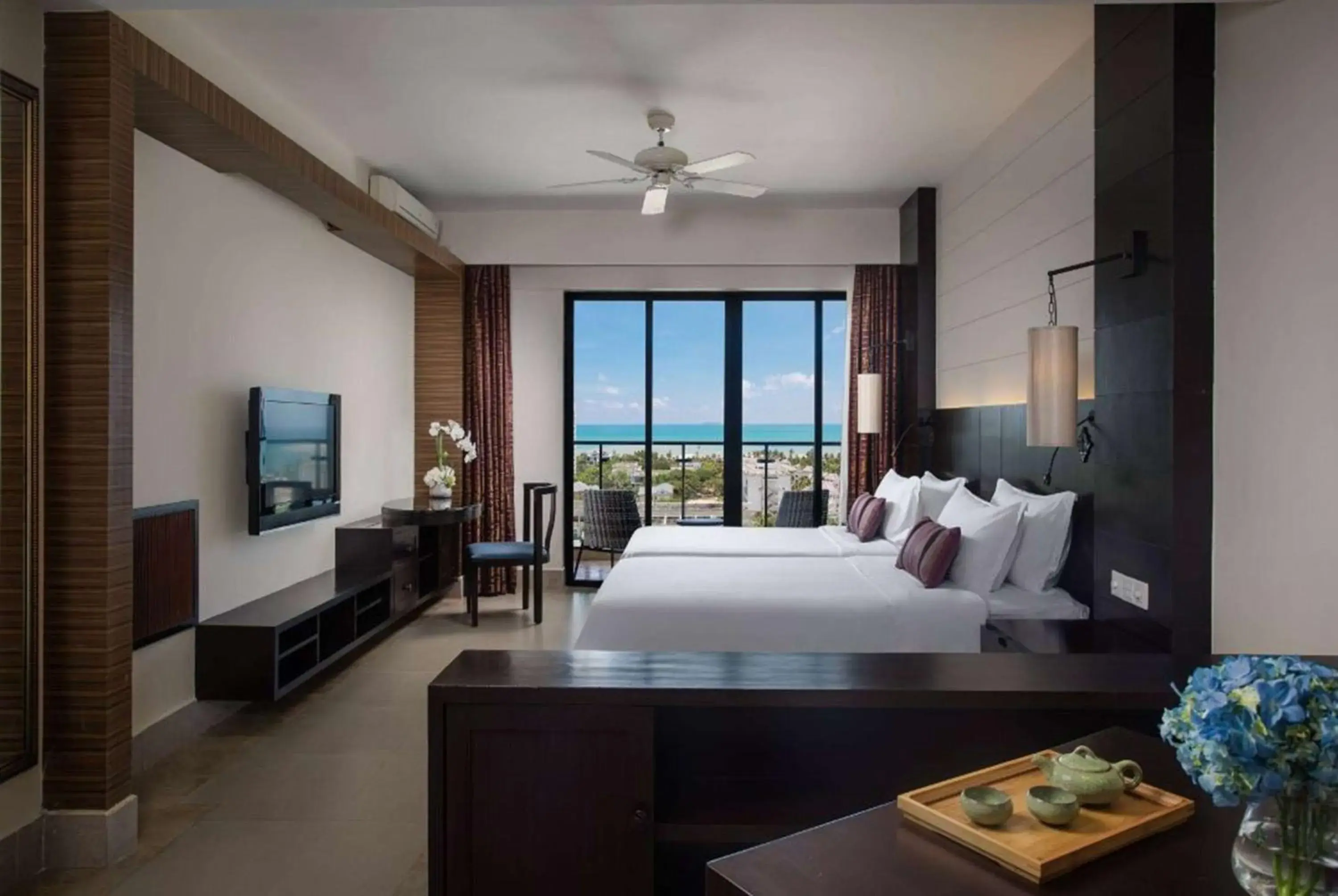 Bed in Ramada Plaza by Wyndham Sanya Bay Bed in Ramada Plaza by Wyndham Sanya Bay
