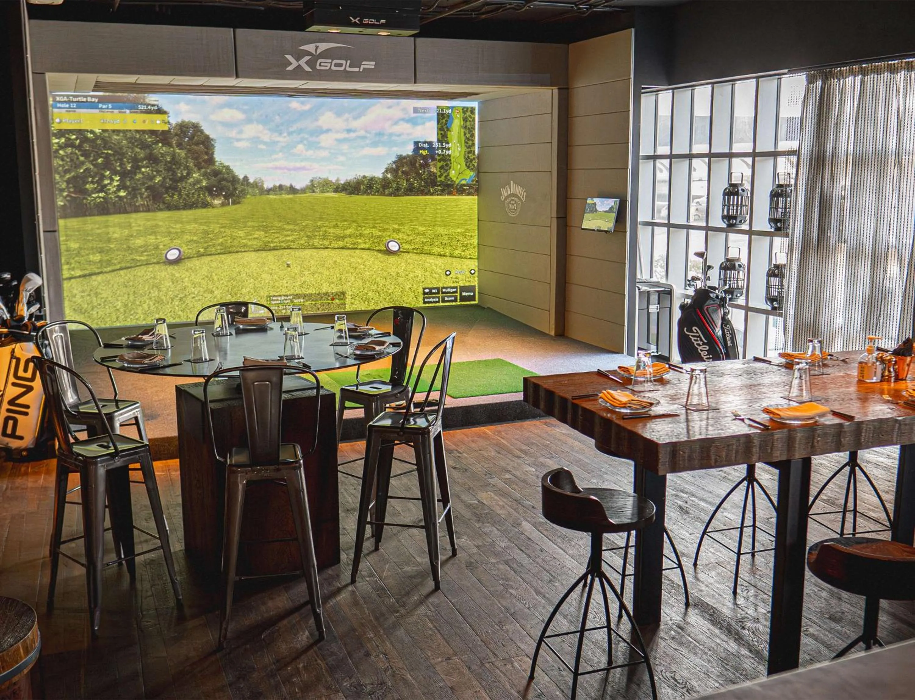 Restaurant/places to eat in Hilton Dubai Al Habtoor City