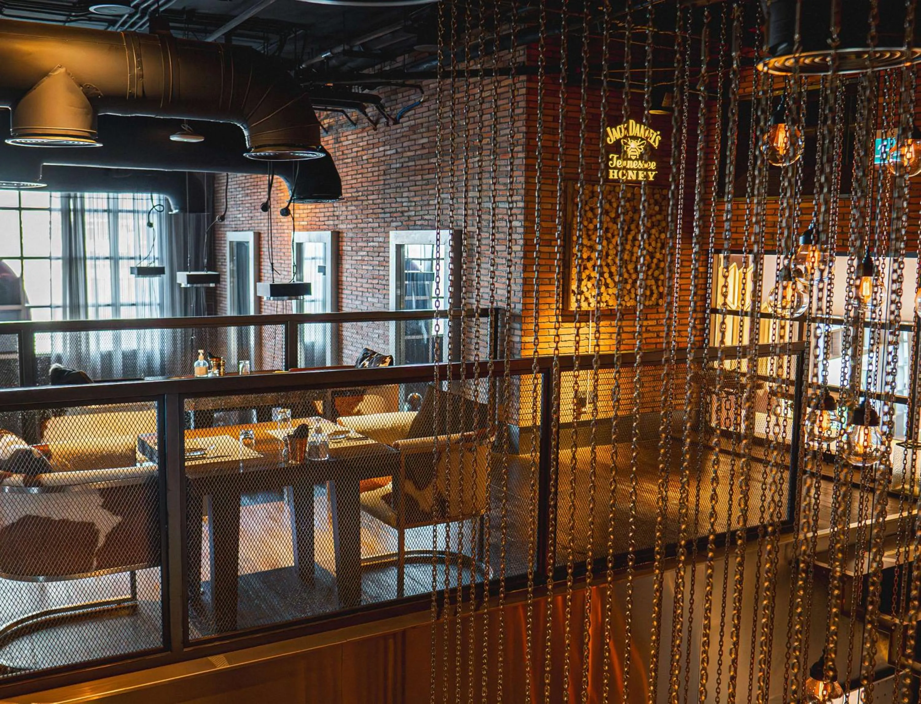 Restaurant/places to eat in Hilton Dubai Al Habtoor City