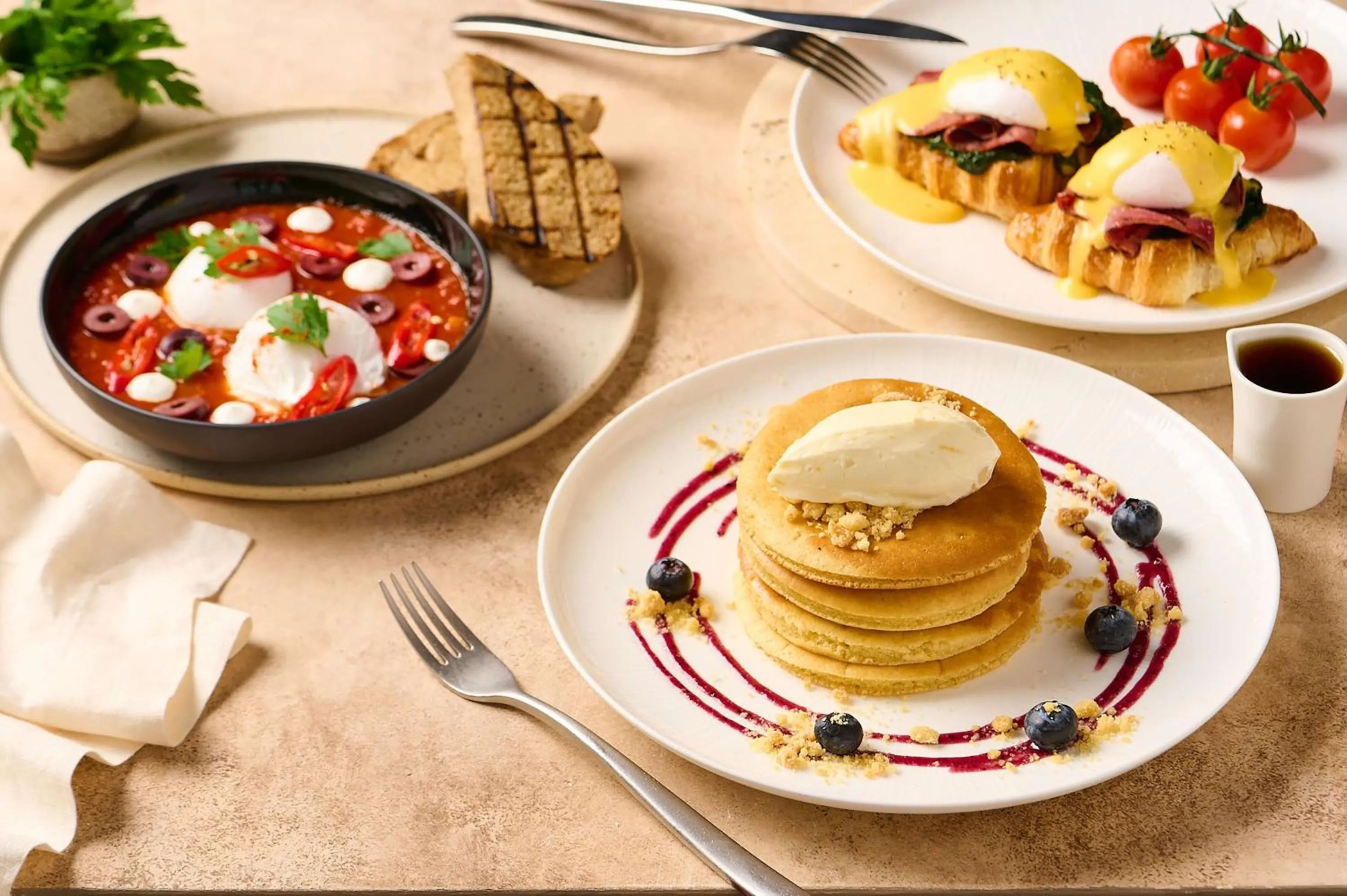 Restaurant/places to eat in Hilton Dubai Al Habtoor City