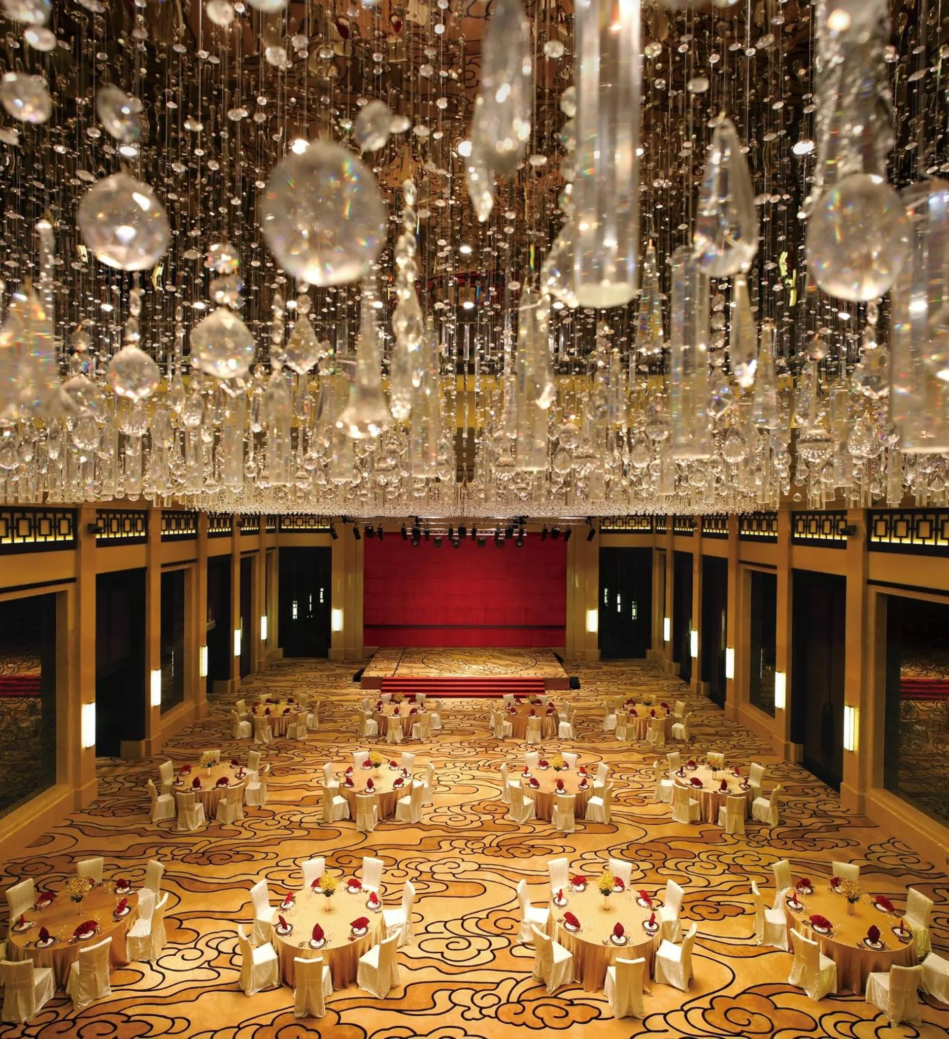 Business facilities in Imperial Springs