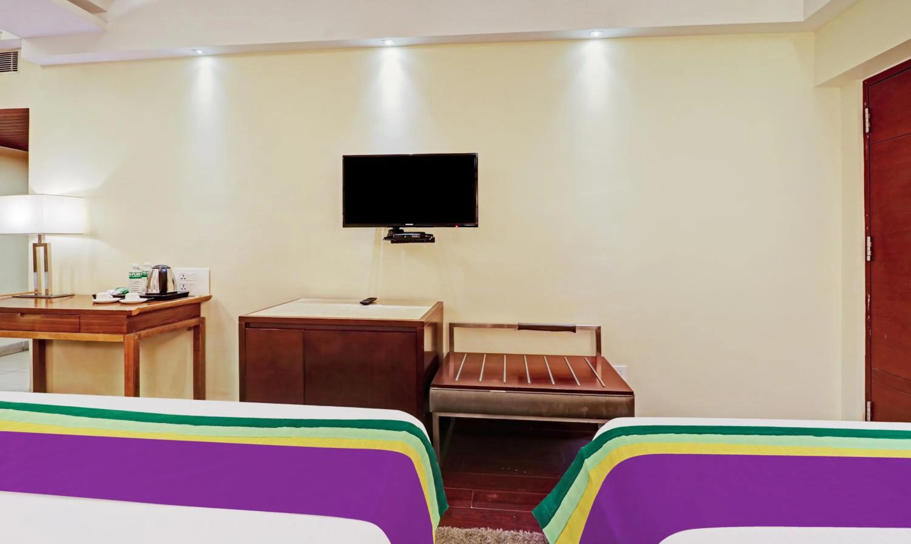 TV and multimedia in Hotel Park N