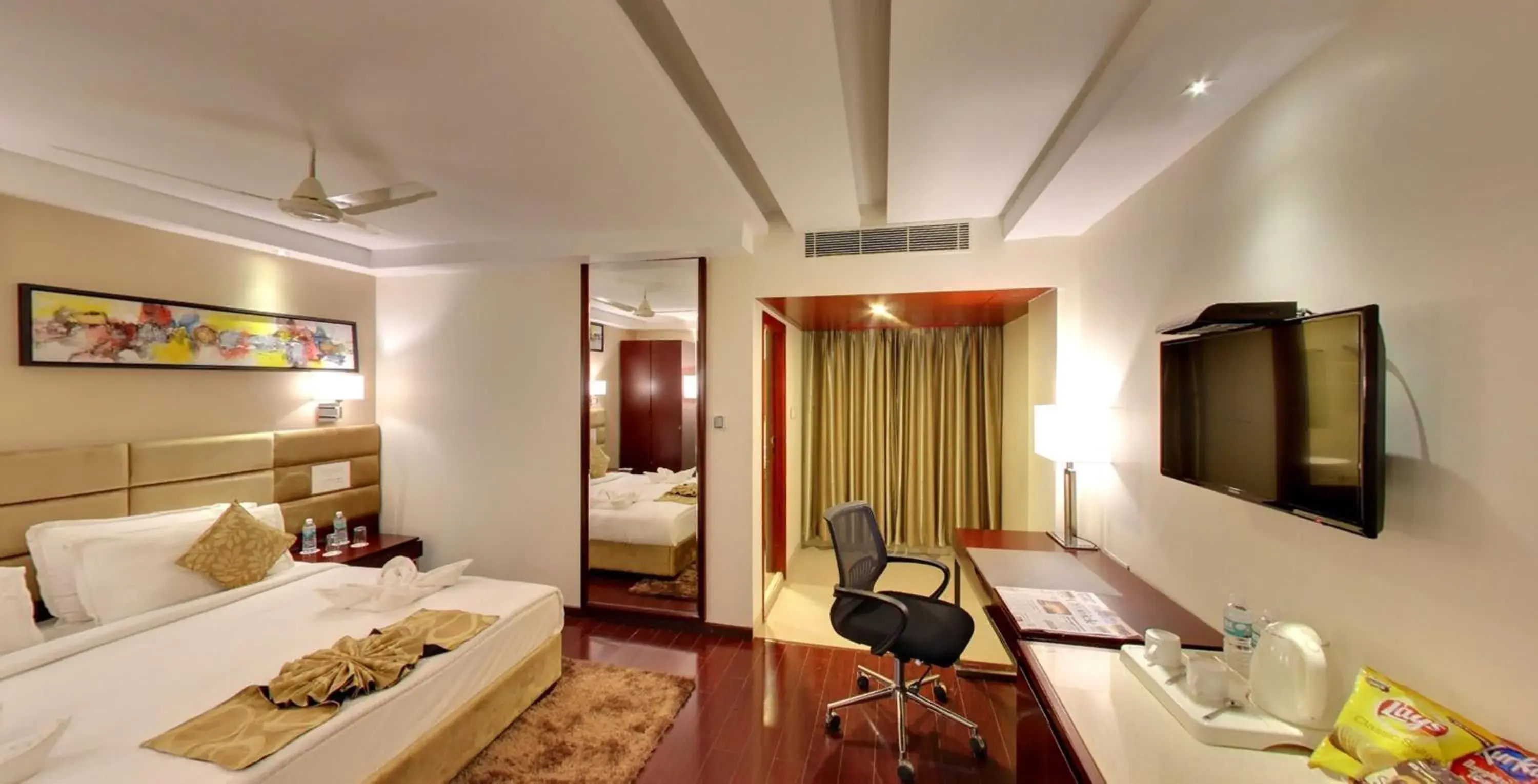 Bed in Hotel Park N Bed in Hotel Park N