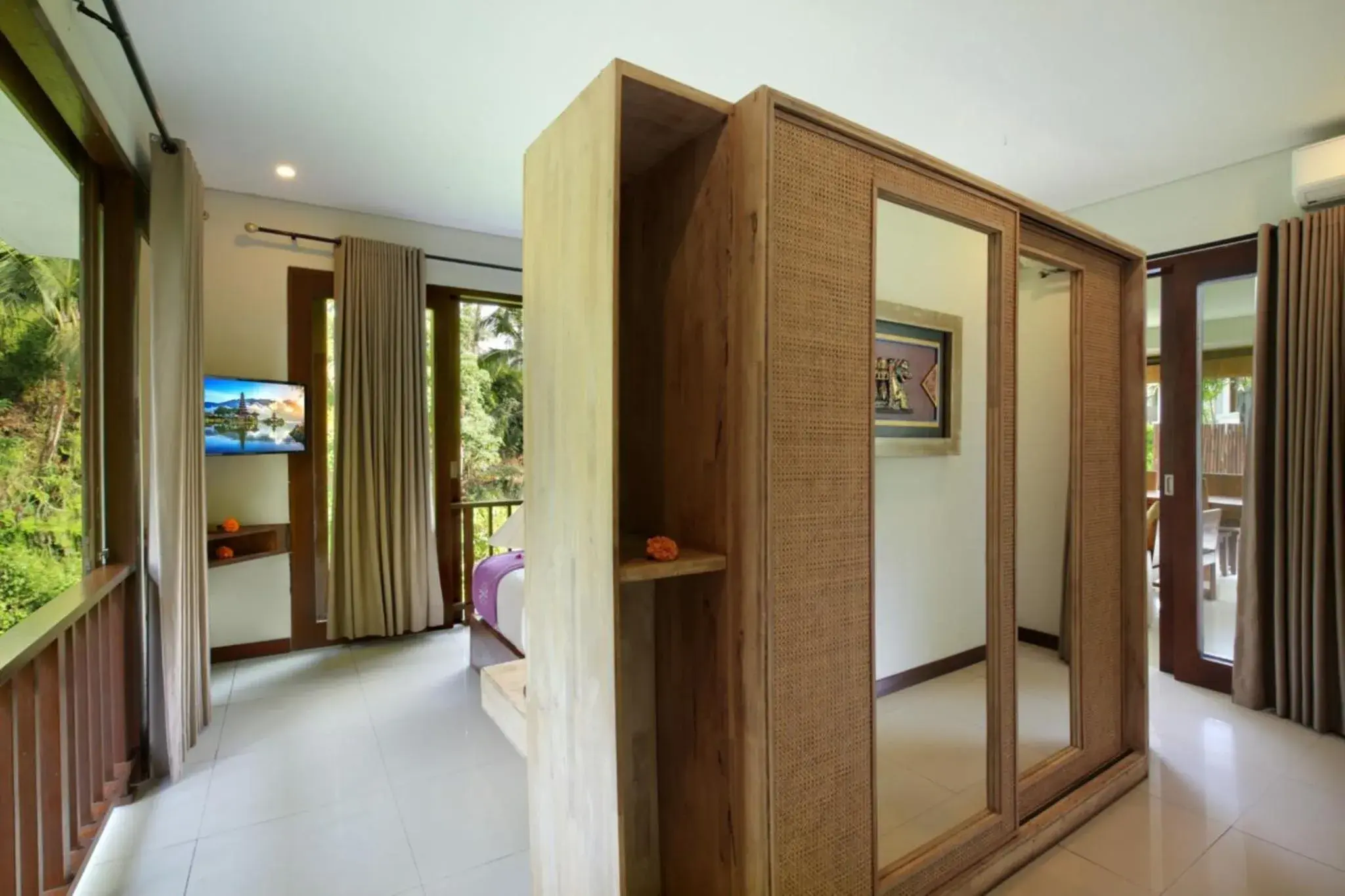 Bedroom in Dedary Resort & Spa Ubud by Ini Vie Hospitality Bedroom in Dedary Resort & Spa Ubud by Ini Vie Hospitality