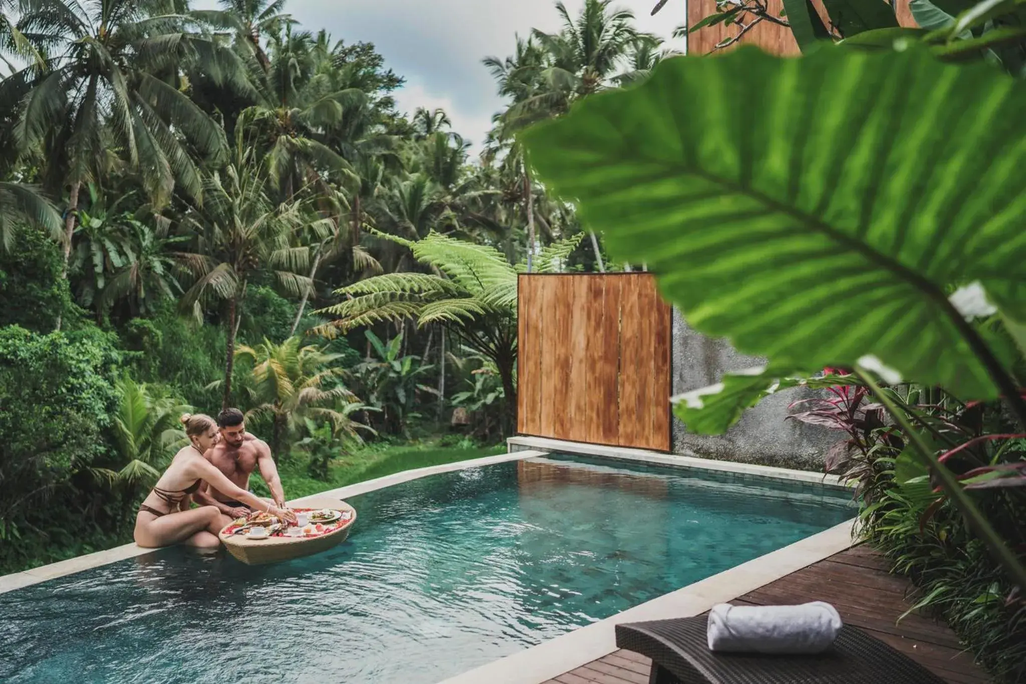Swimming pool in Dedary Resort & Spa Ubud by Ini Vie Hospitality Swimming pool in Dedary Resort & Spa Ubud by Ini Vie Hospitality