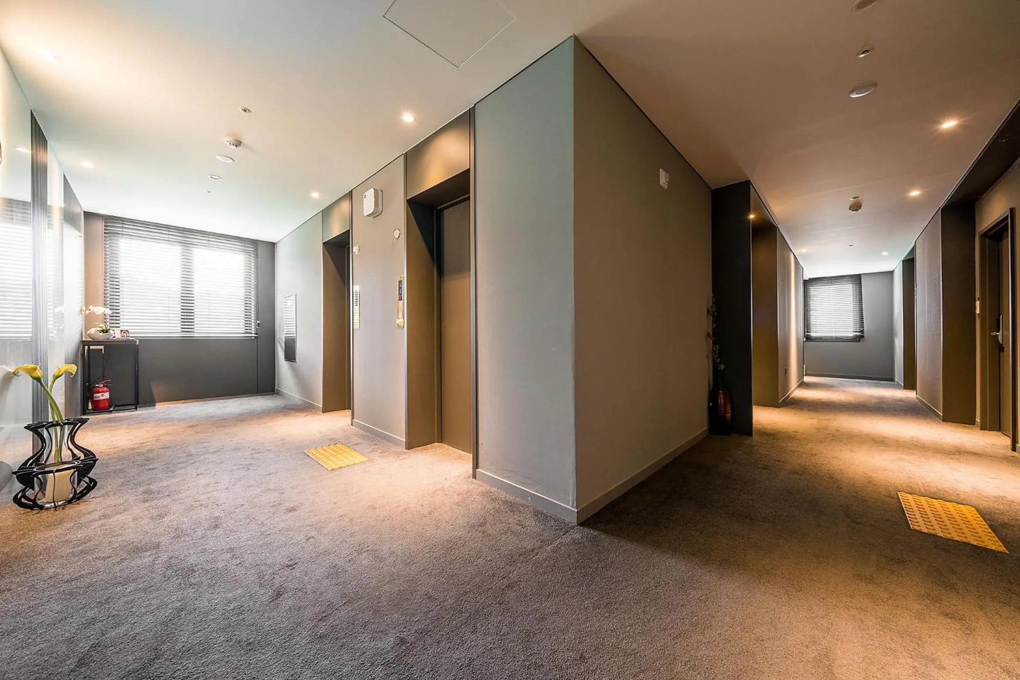 Area and facilities in Crown Hotel Changwon