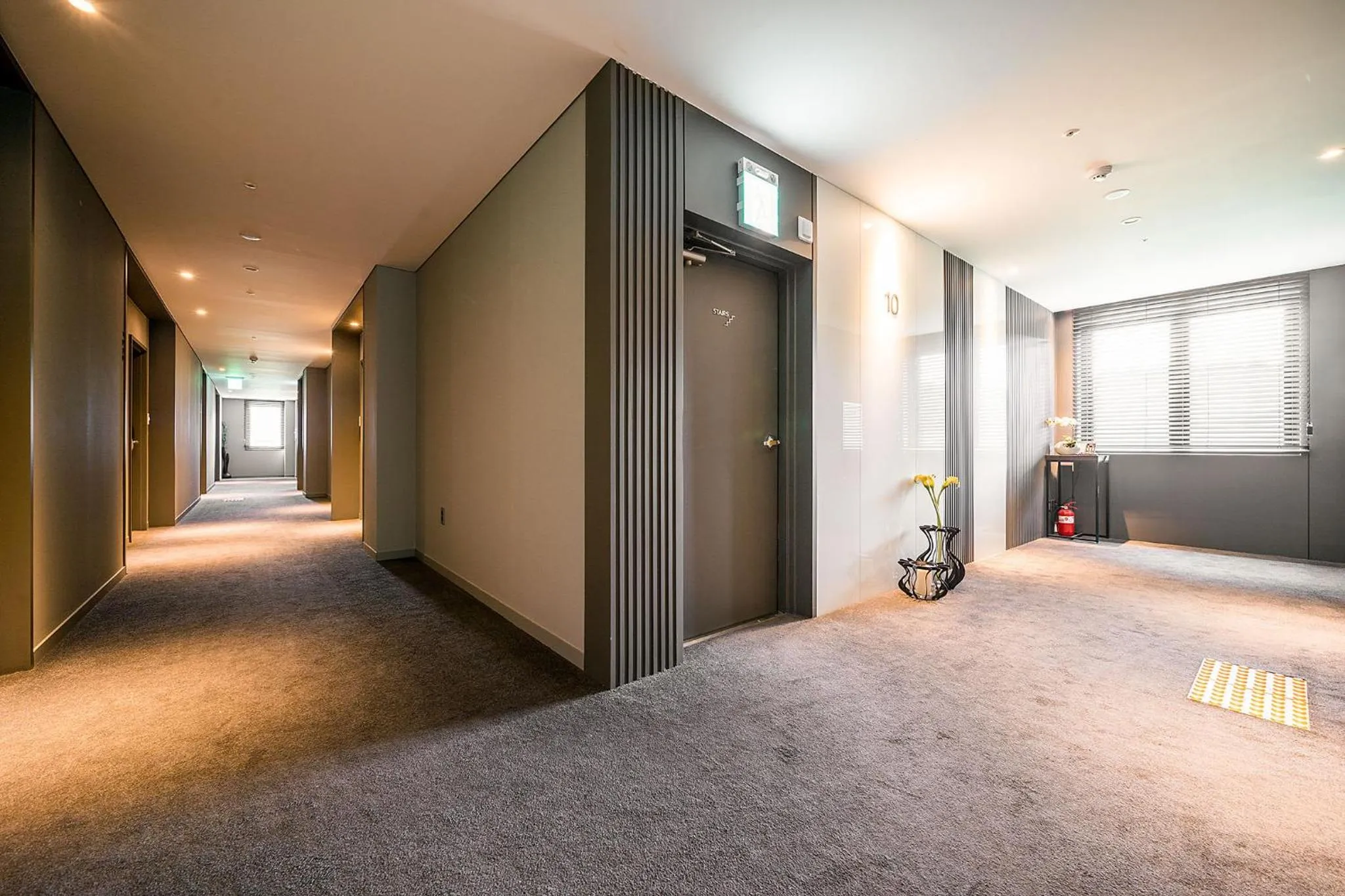 Area and facilities in Crown Hotel Changwon