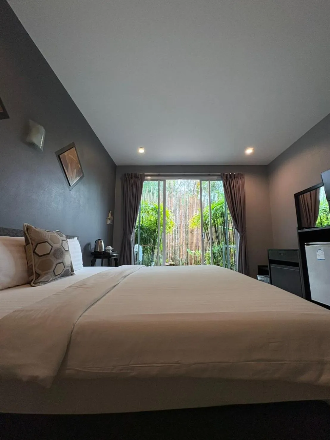Bed in MJ Boutique Hotel Khao Lak