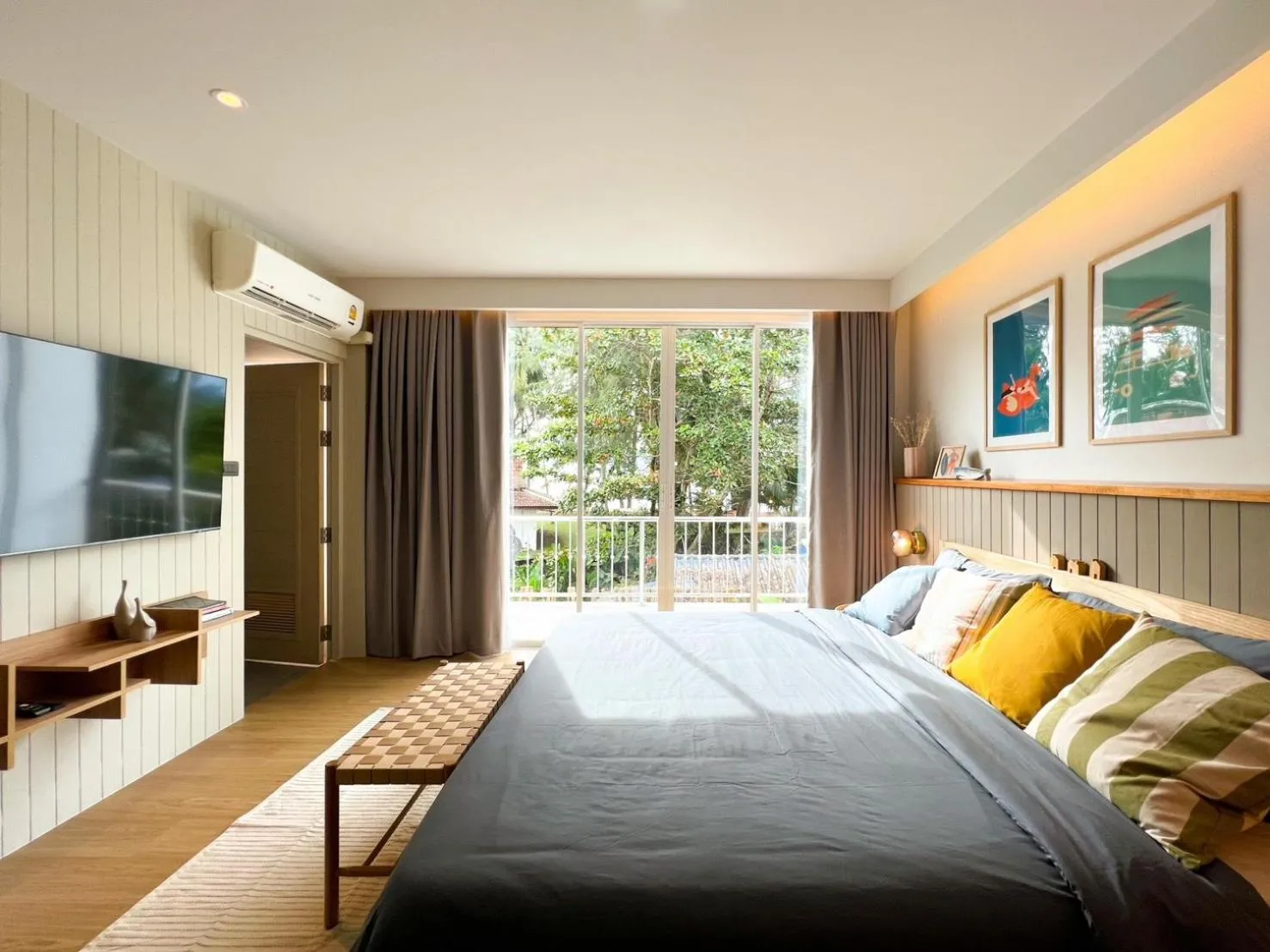 Bed in MJ Boutique Hotel Khao Lak