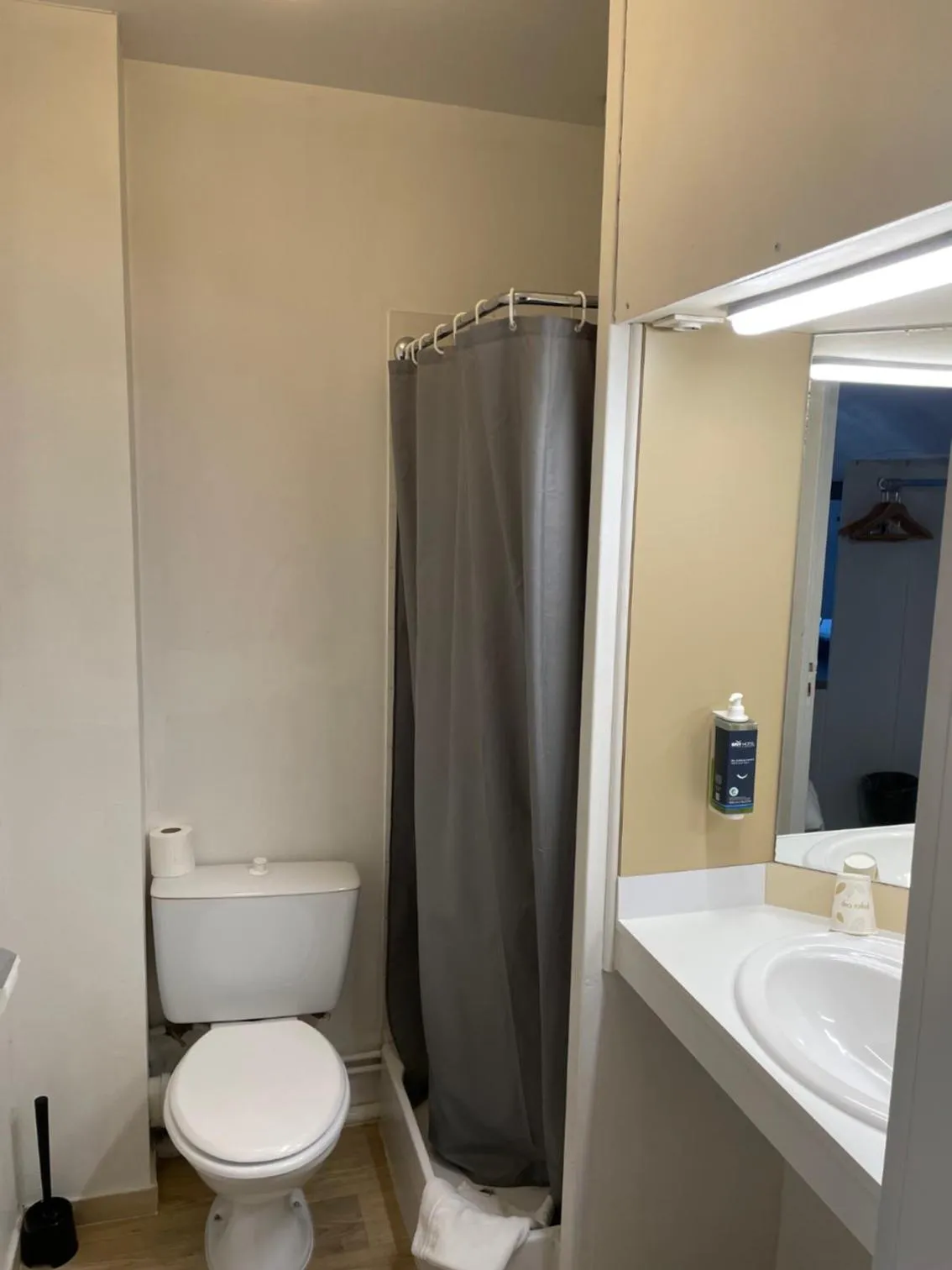 Property building in Brit Hotel Cherbourg