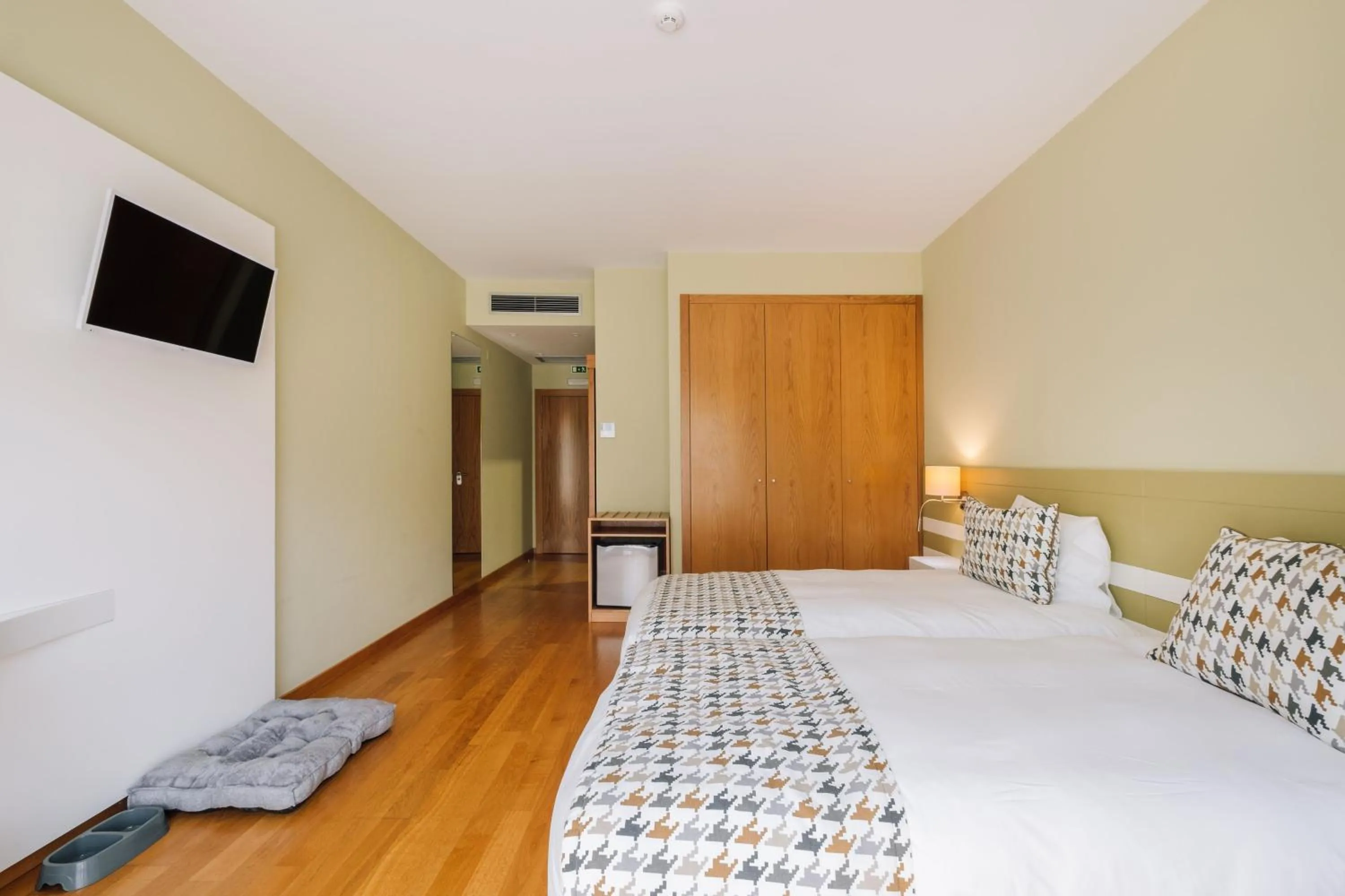 Bed in Alva Valley Hotel