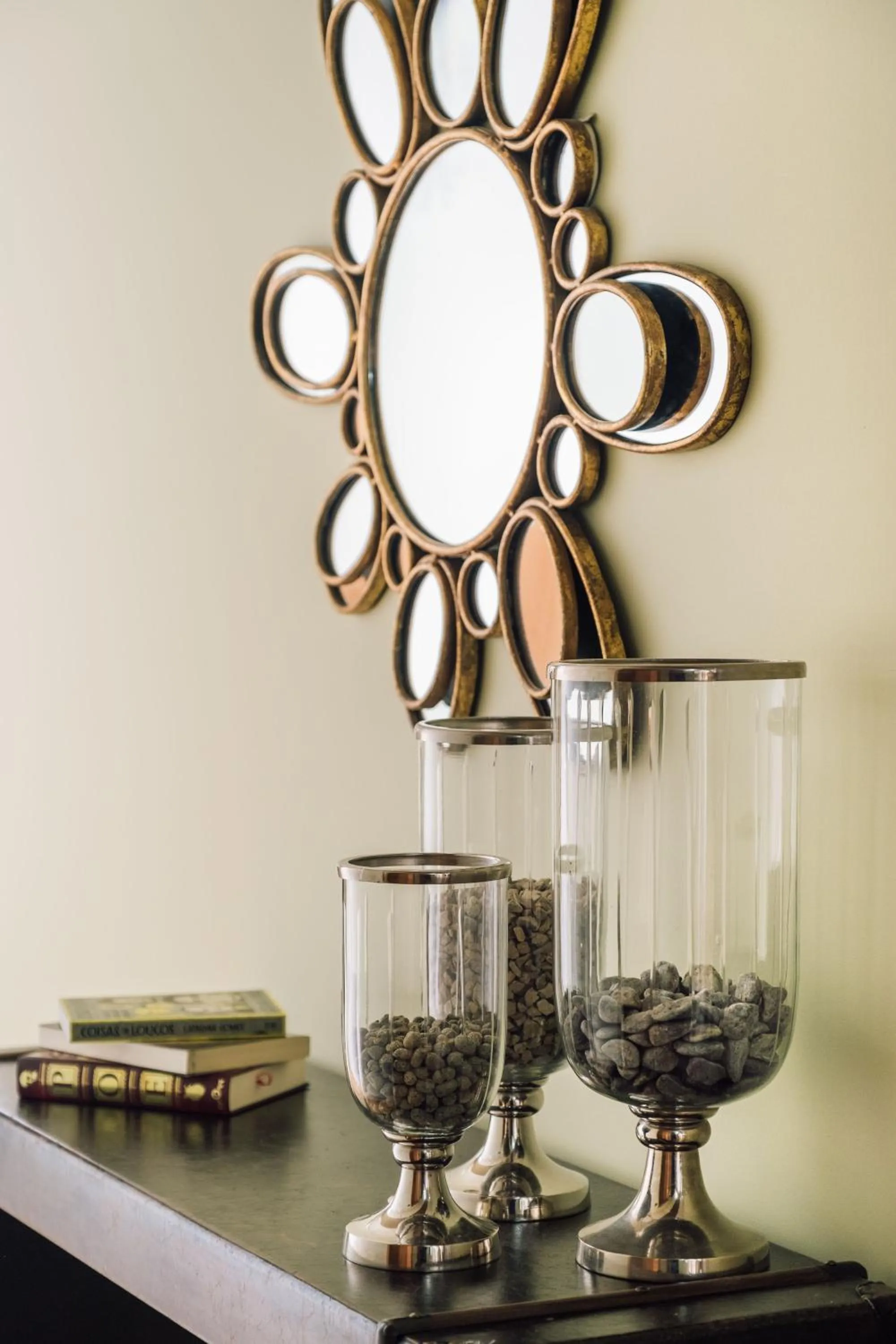 Decorative detail in Alva Valley Hotel