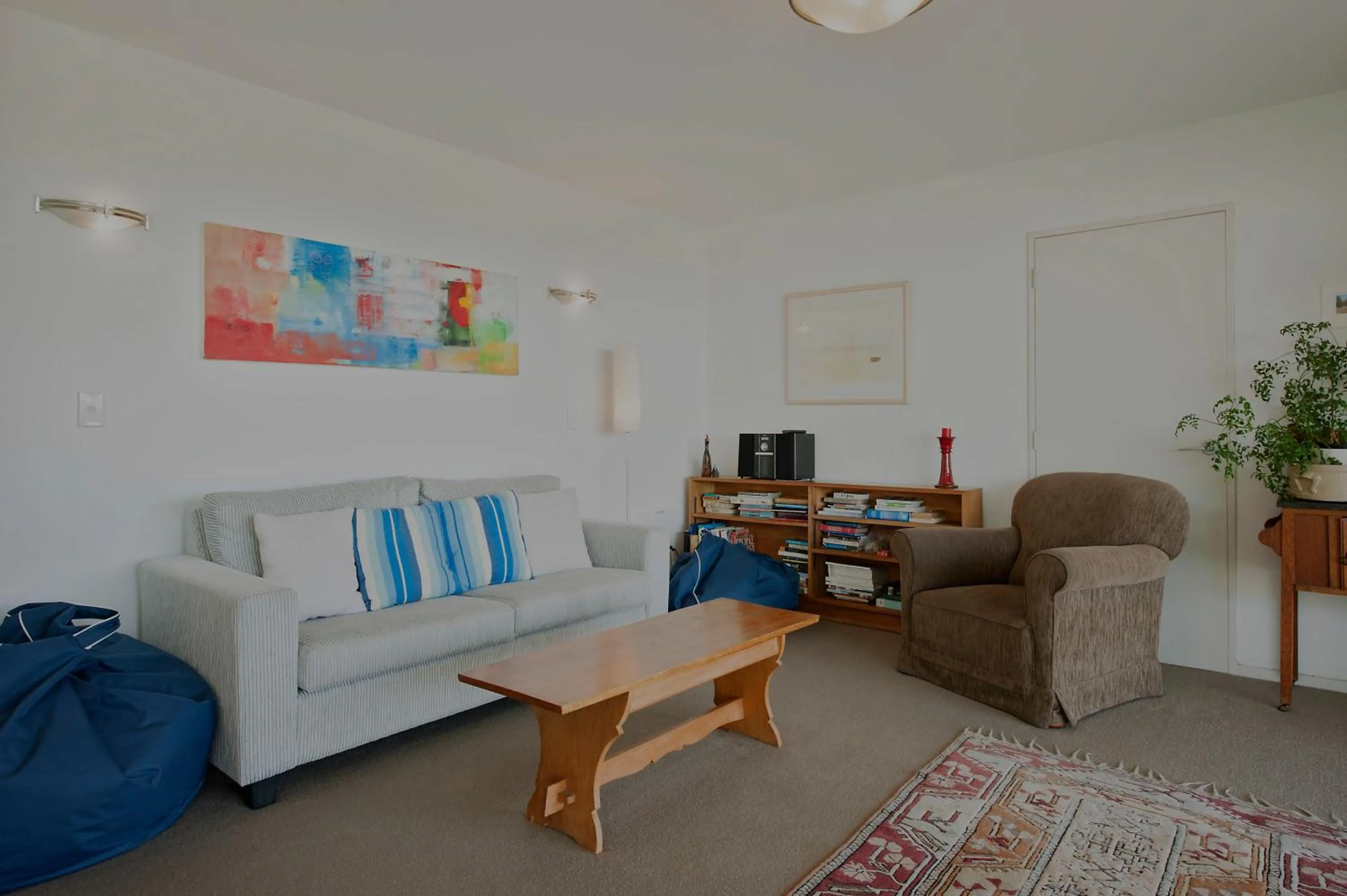 Living room in Robins Nest