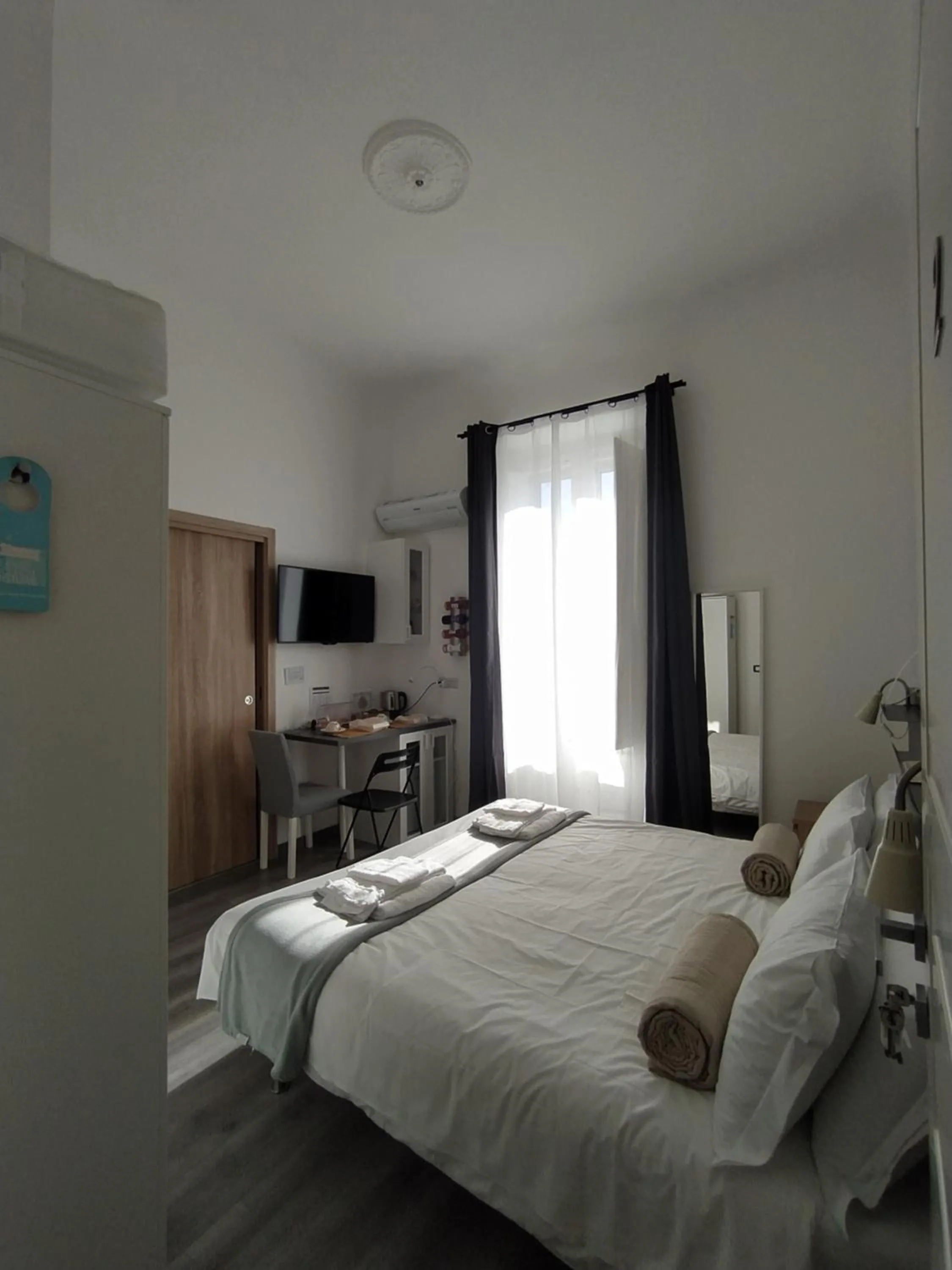 TV and multimedia, Bed in Domus Nikolai