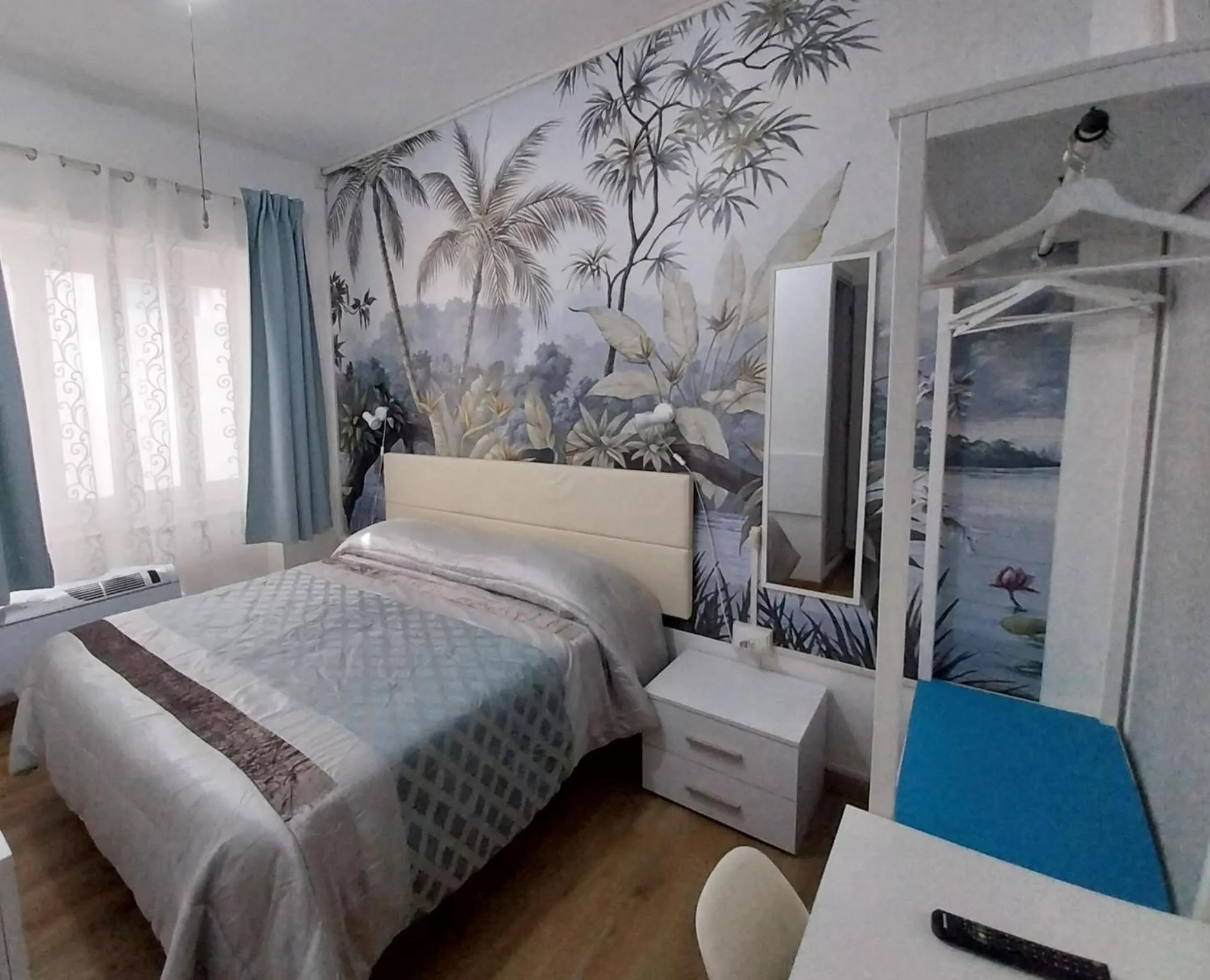 Photo of the whole room in Villa La Lanterna