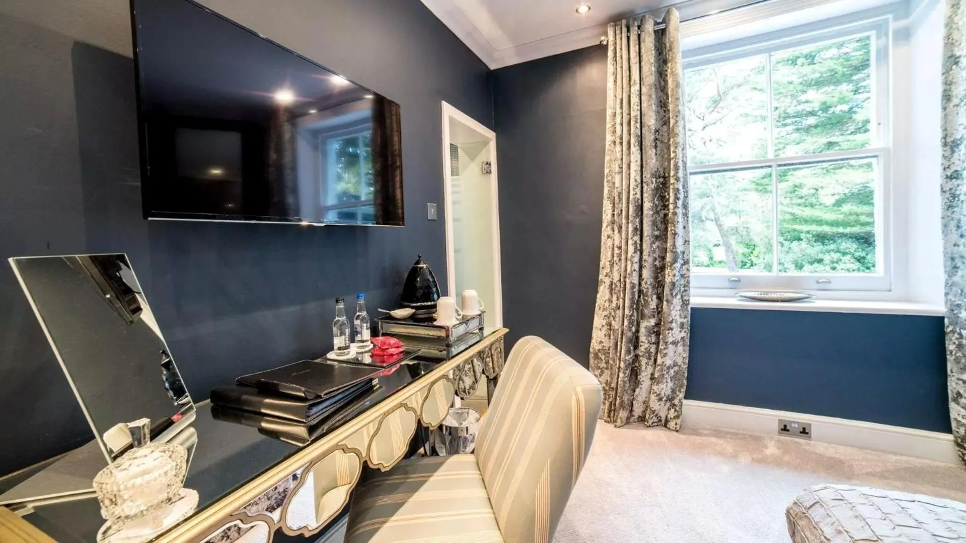 Bedroom in Derby Manor