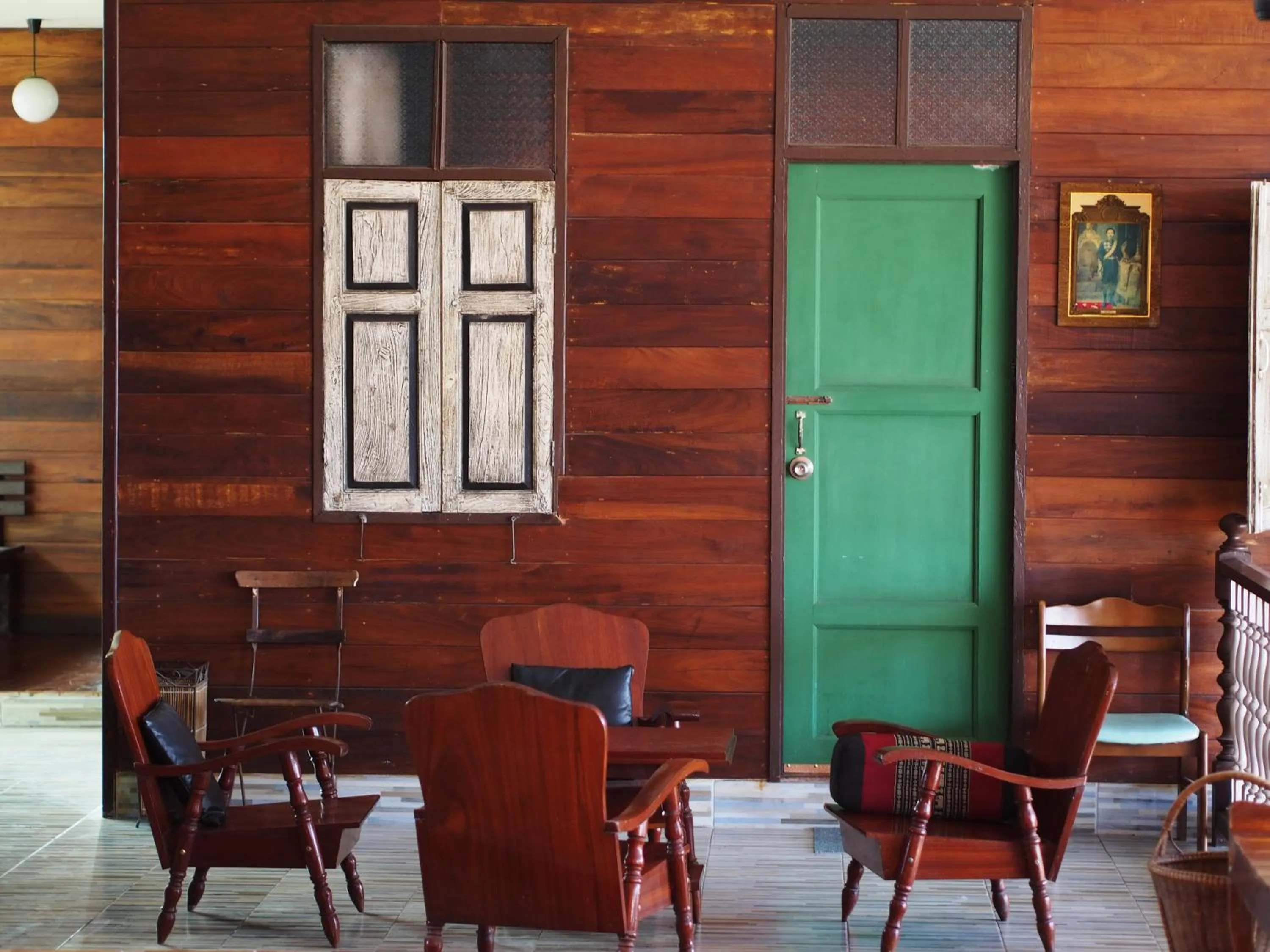 Entertainment in Chommuang Guest House