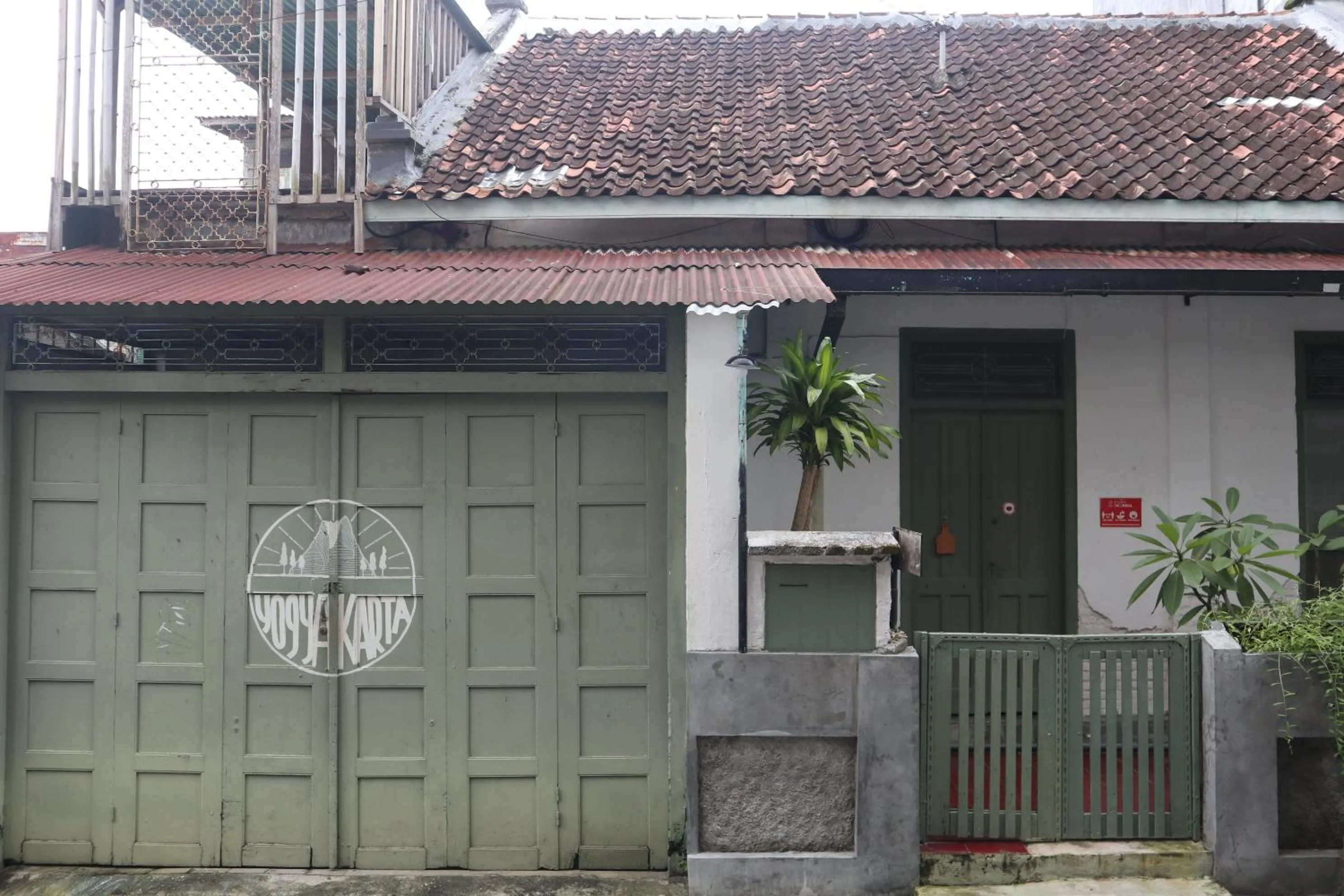Property building in Yogyakarta BnB Malioboro