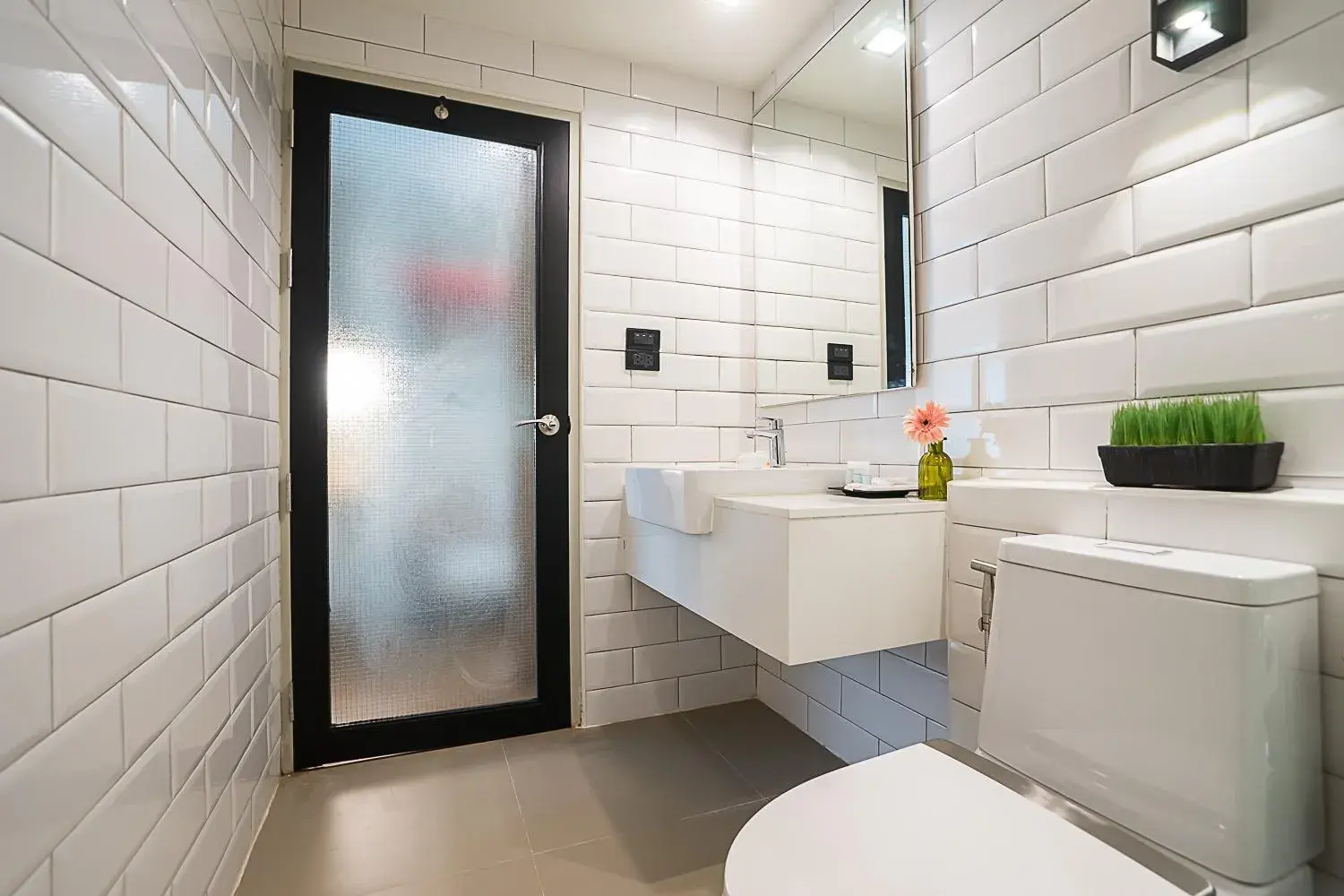 Bathroom in Sunshine Hip Hotel Bathroom in Sunshine Hip Hotel