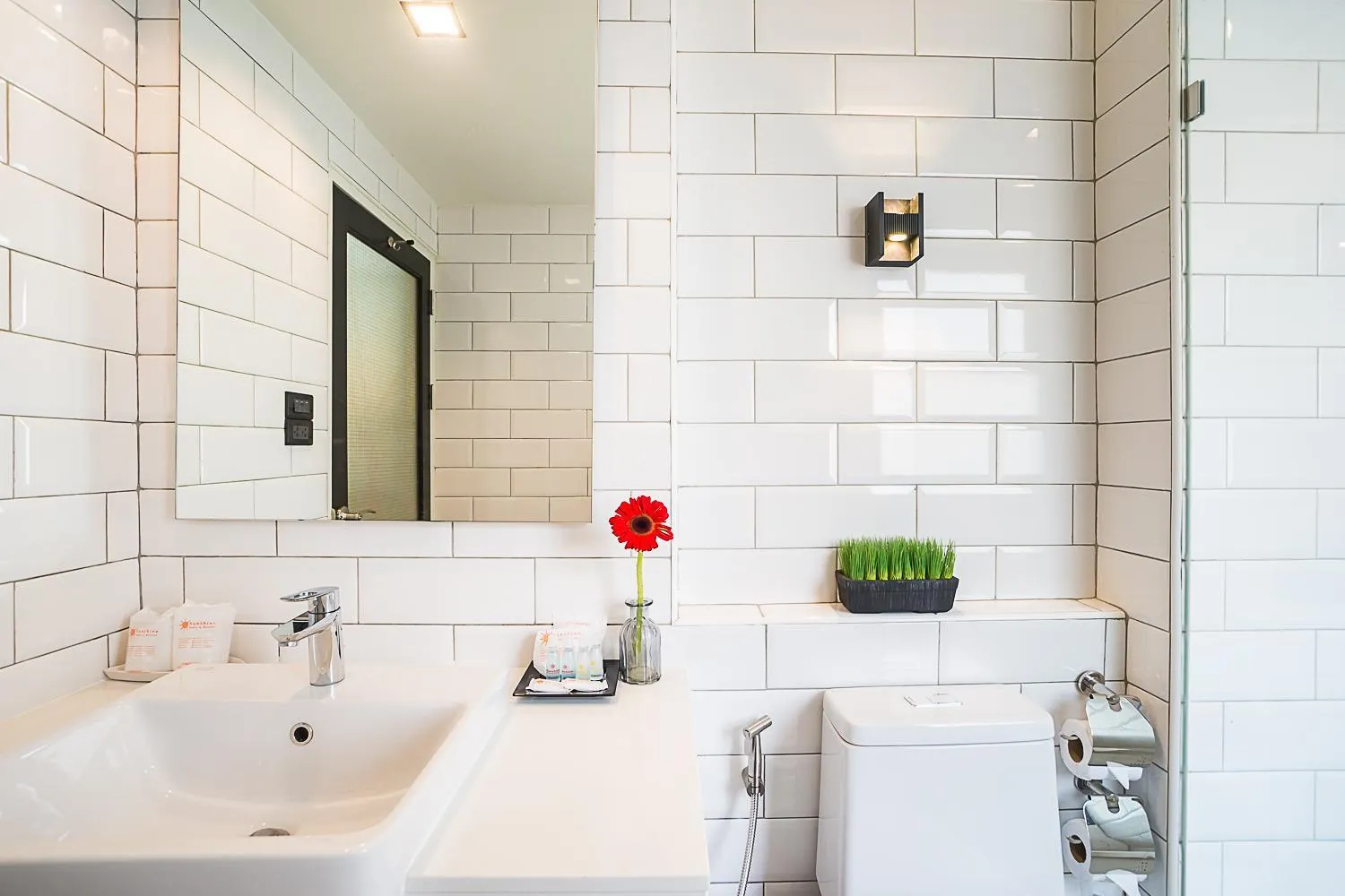 Bathroom in Sunshine Hip Hotel