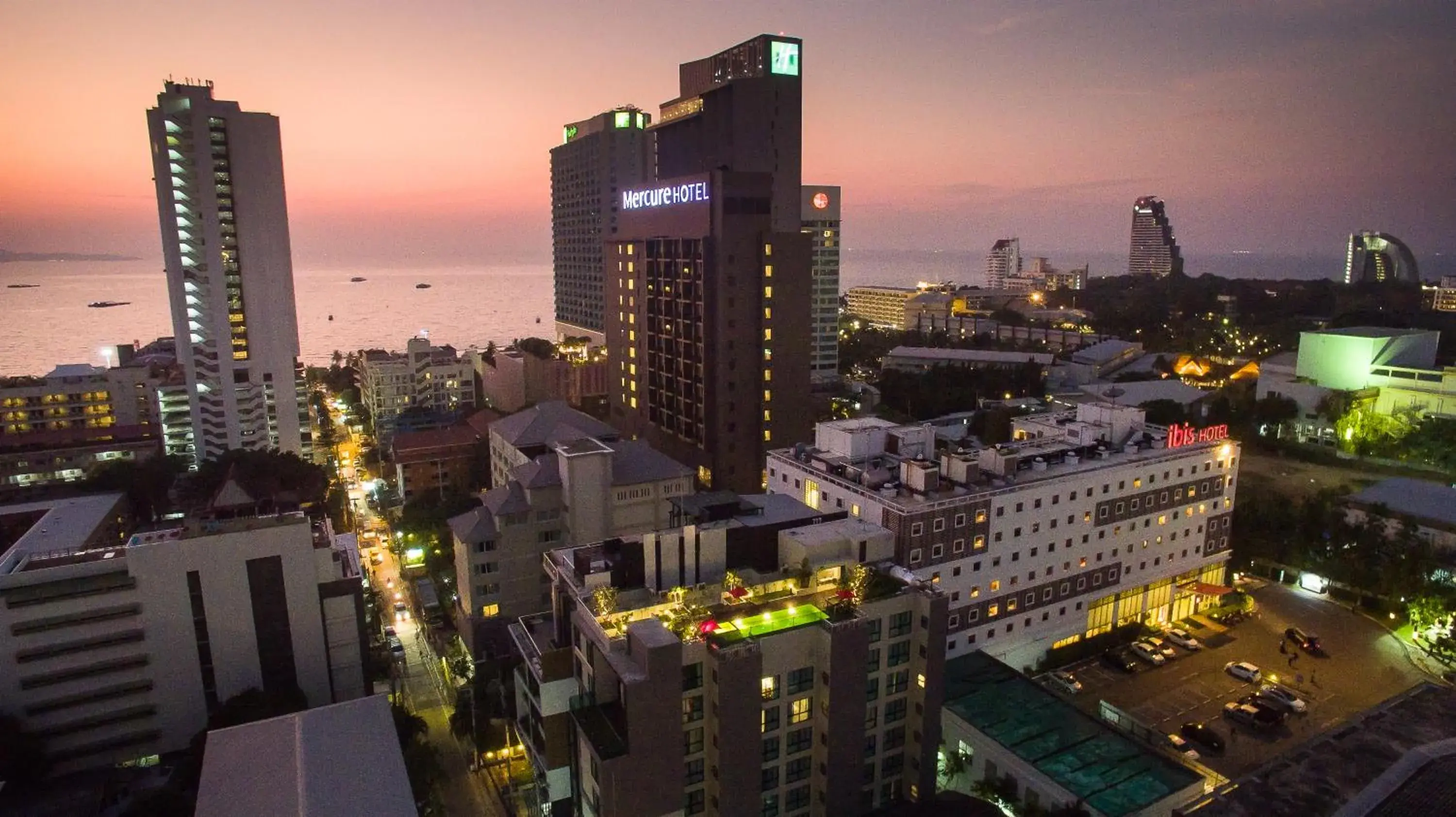 City view in Sunshine Hip Hotel City view in Sunshine Hip Hotel