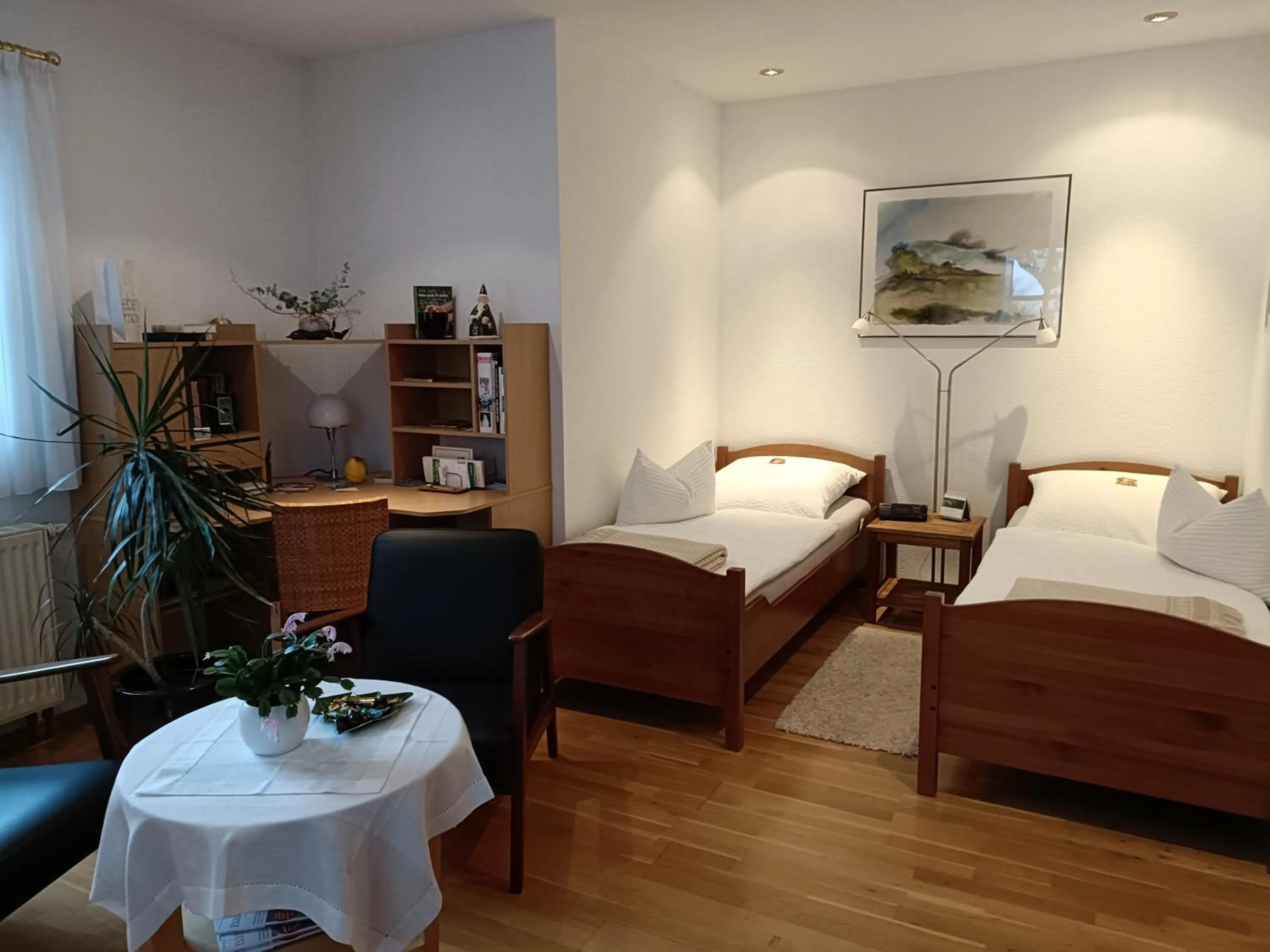 Photo of the whole room, Bed in Apartment HAUS MERLIN am Böckelsberg