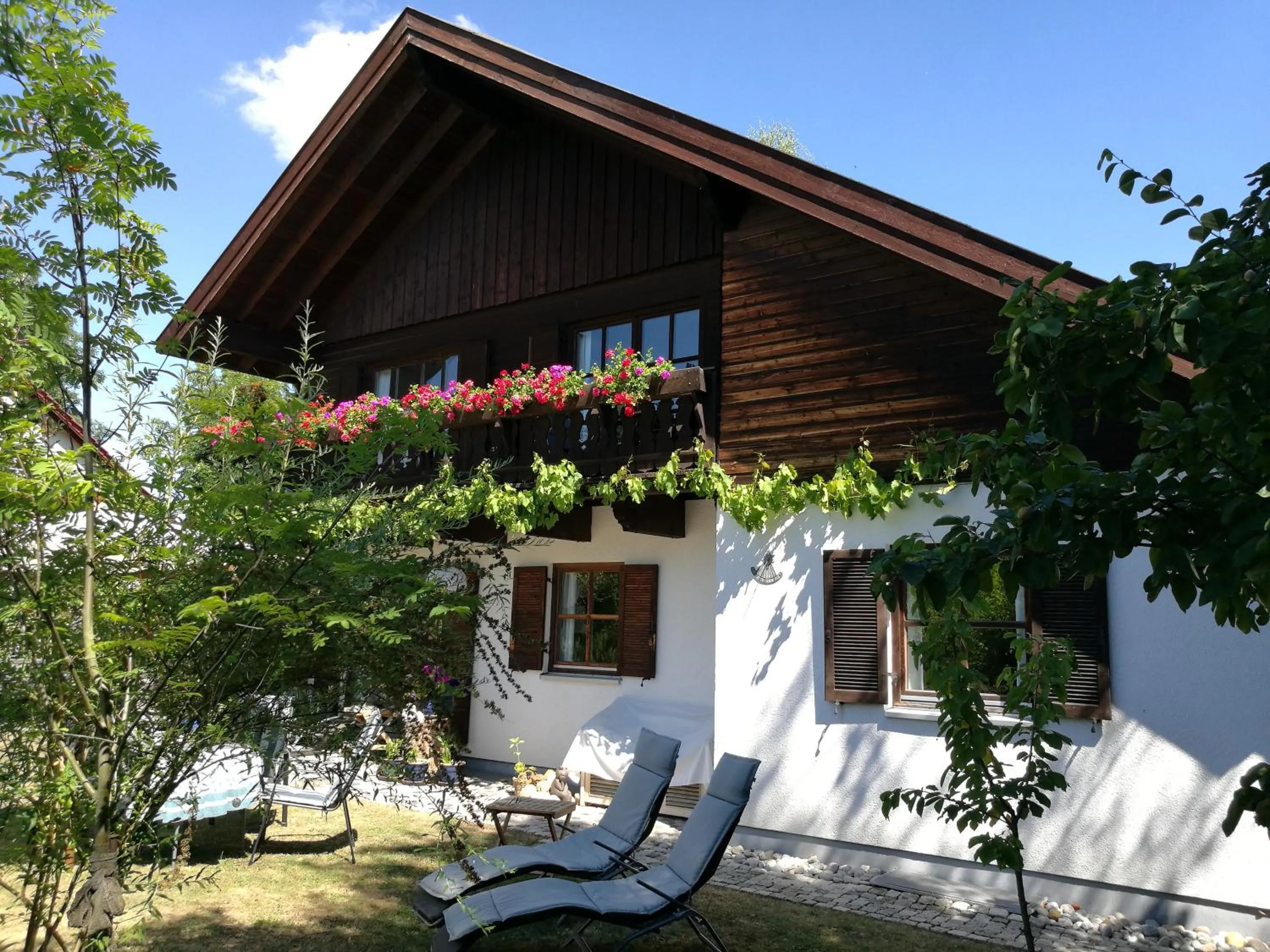 Property building in Apartment HAUS MERLIN am Böckelsberg