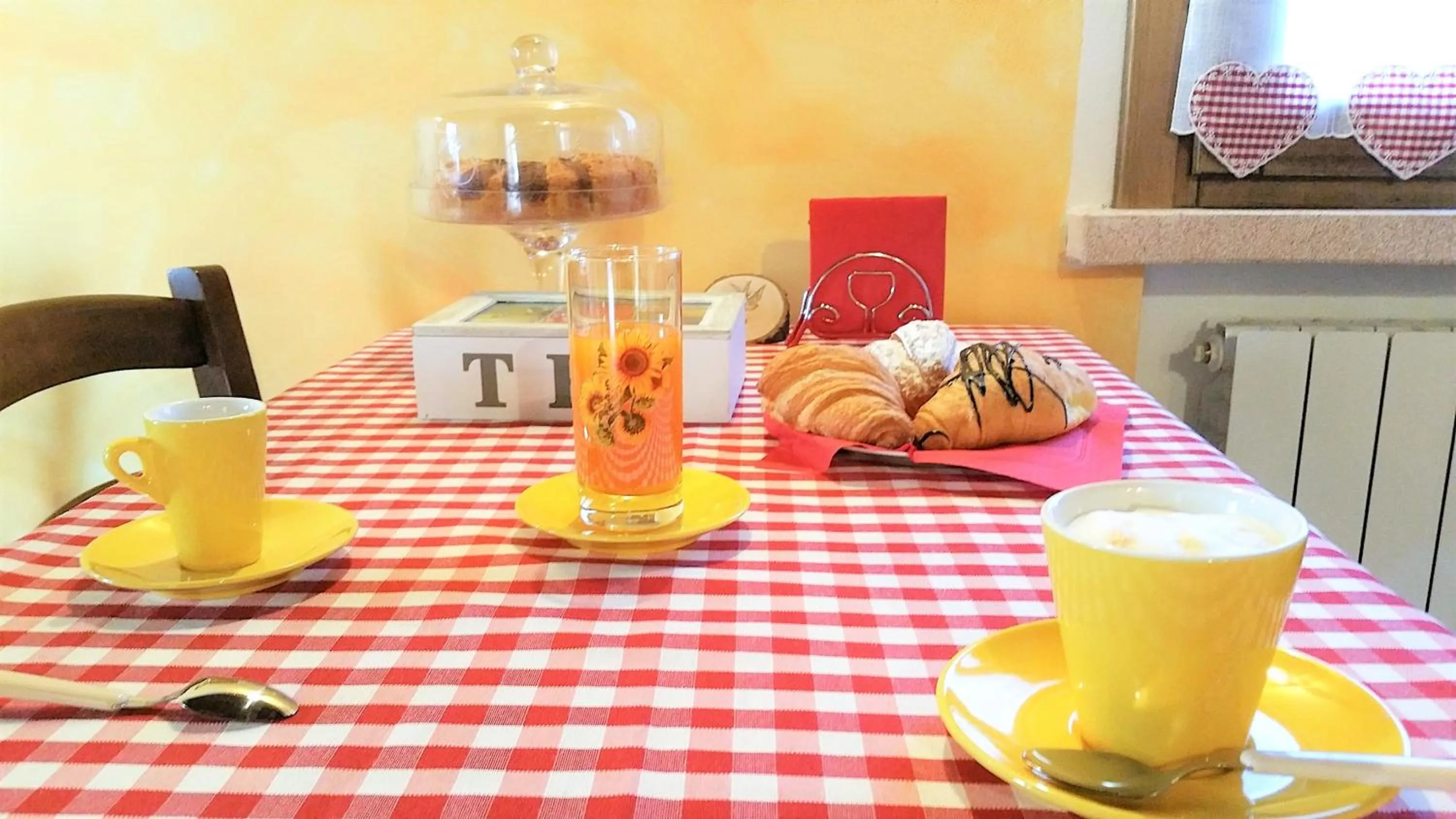 Food in La Casa Delle Rondini