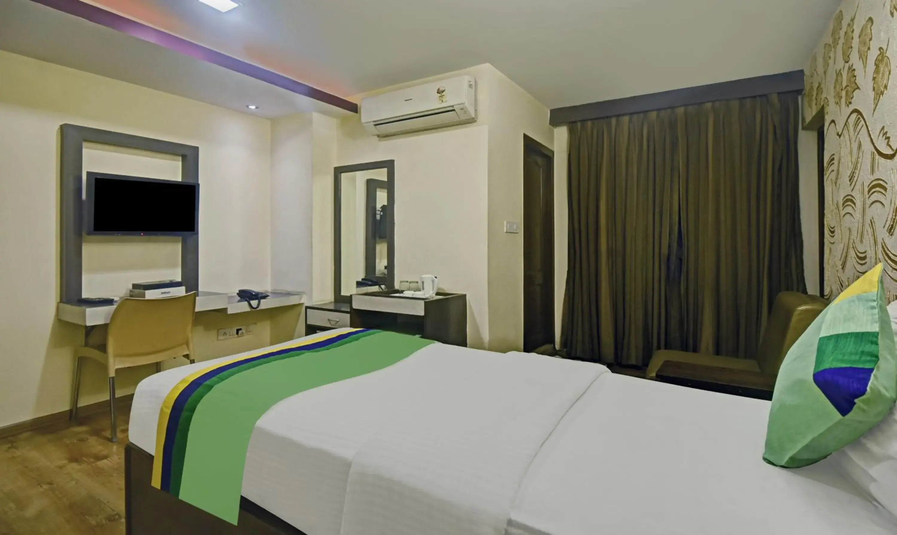 Bedroom, Bed in Treebo Savoury Sea Shell Residency Bedroom, Bed in Treebo Savoury Sea Shell Residency