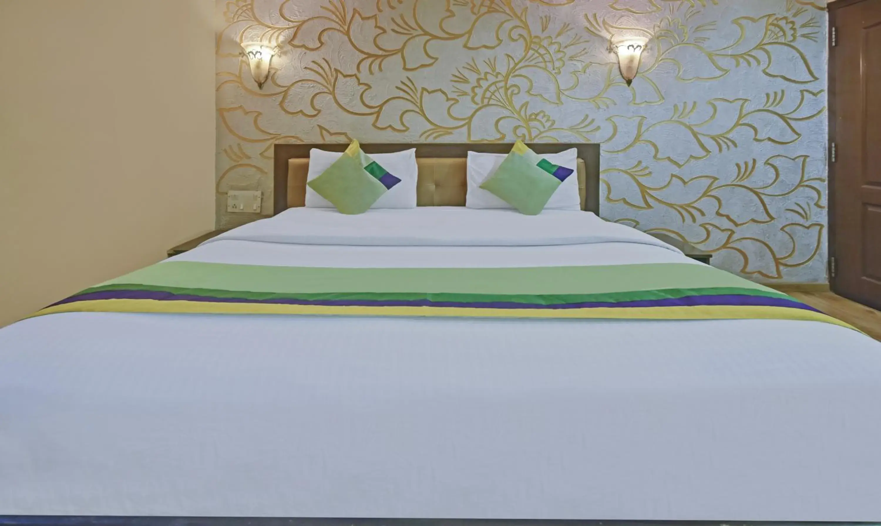 Bedroom, Bed in Treebo Savoury Sea Shell Residency Bedroom, Bed in Treebo Savoury Sea Shell Residency