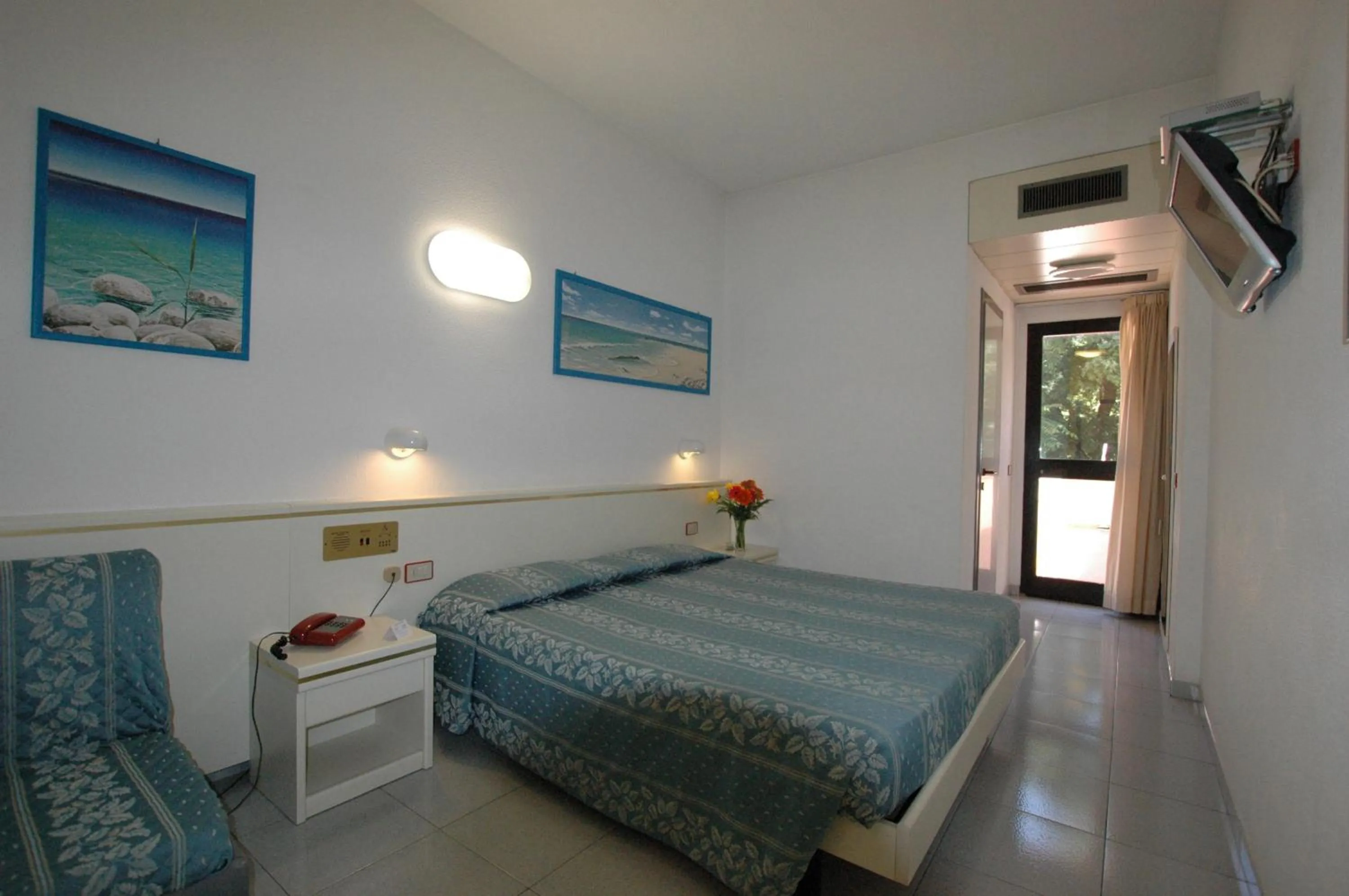 Hotel Crystal