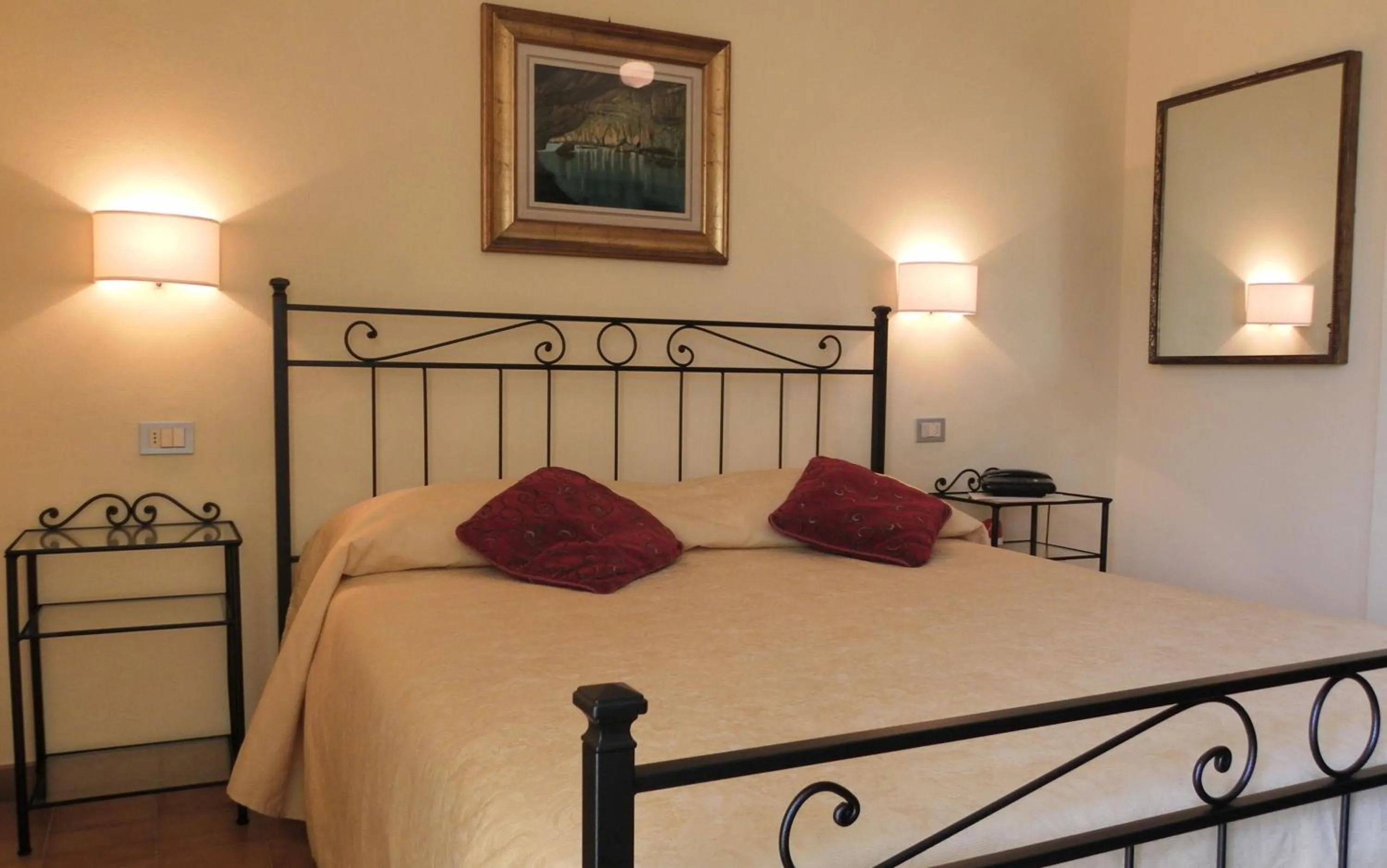 Bedroom, Bed in Hotel Il Caminetto