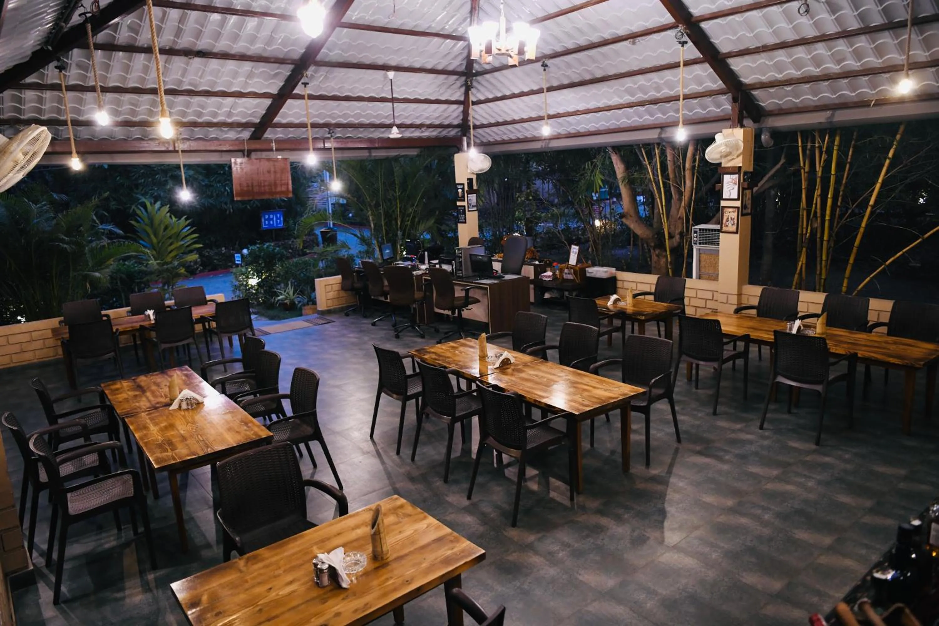 Lounge or bar in Olive Resort & Villas