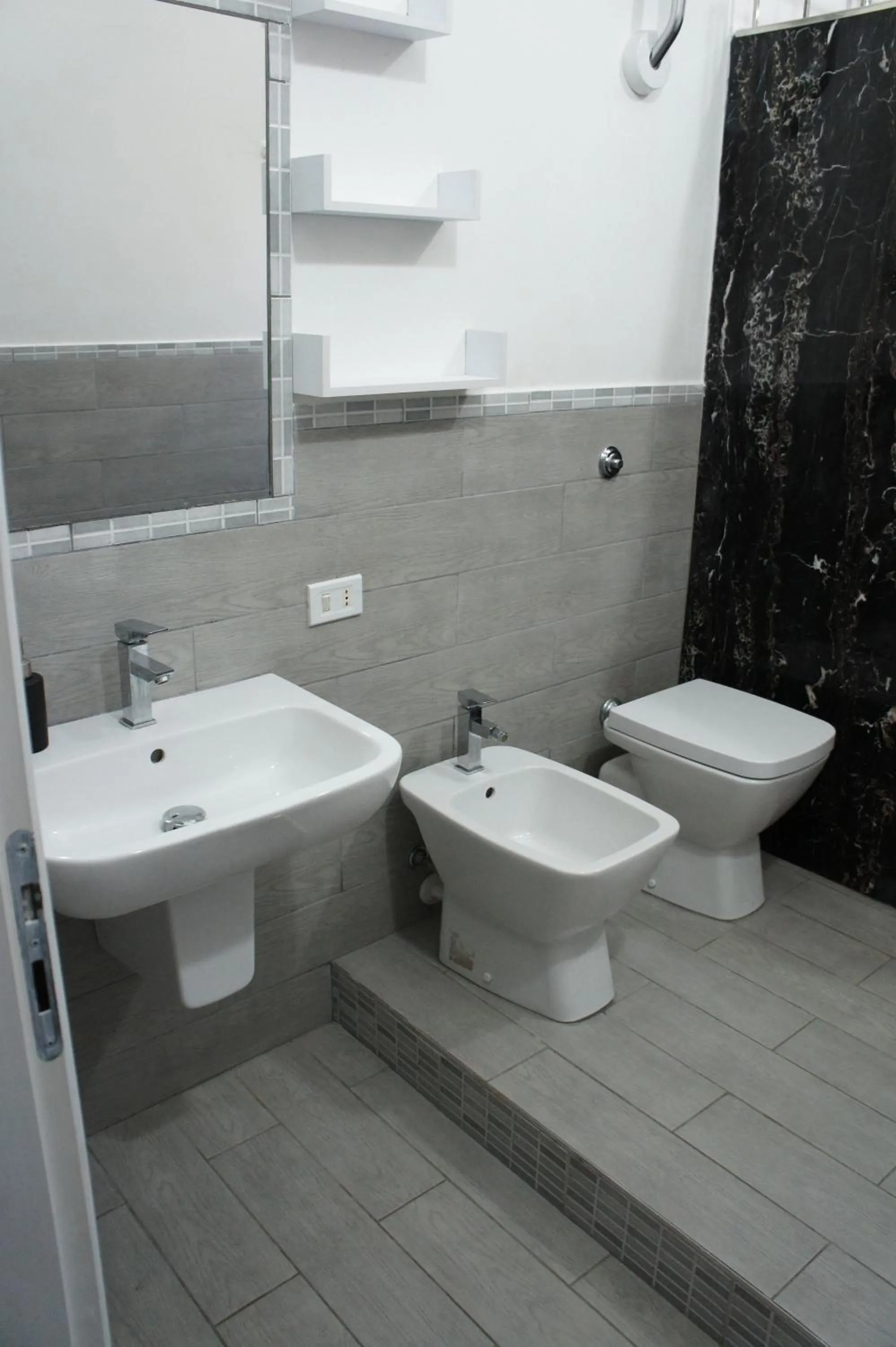 Shower in Bouganville