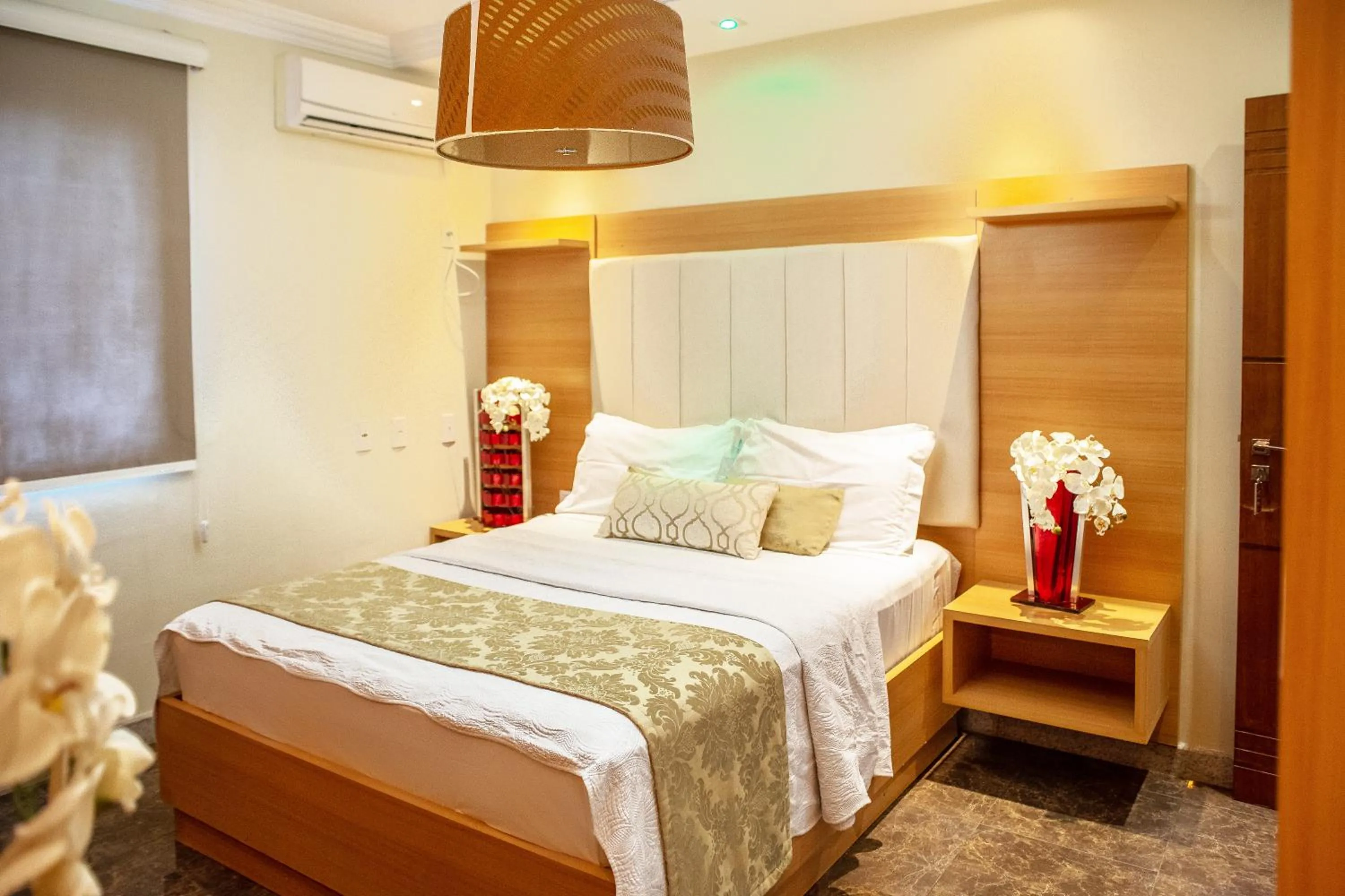 Queen Suite with Spa Bath in Hotel Cravo e Canela
