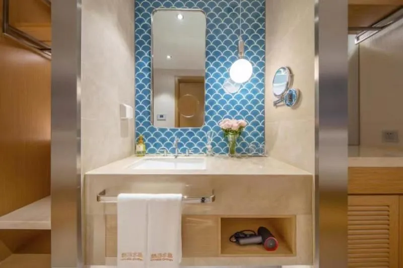 Bathroom in Crystal Orange Hotel Dahua Hutai Road