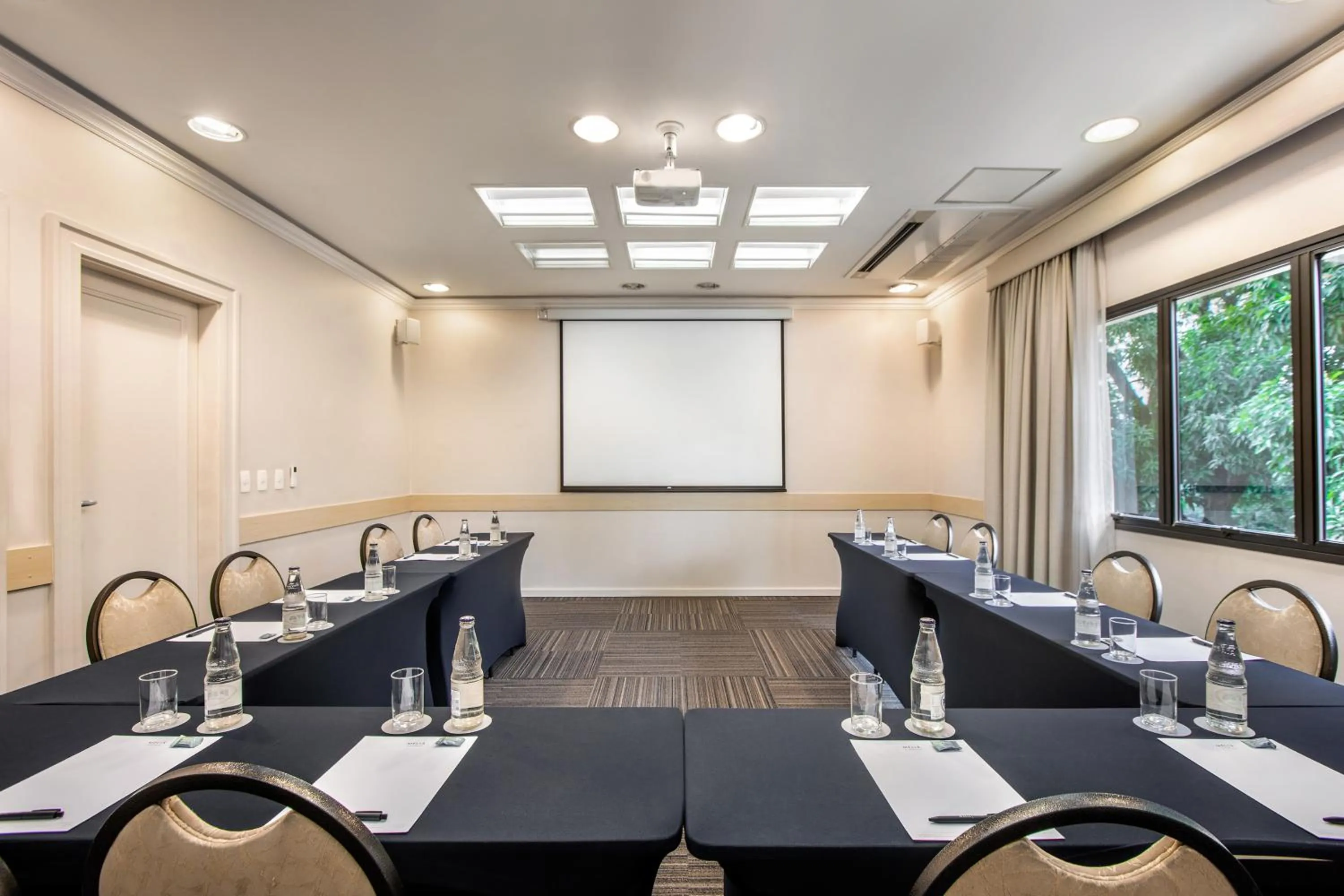 Meeting/conference room in Meliá Campinas