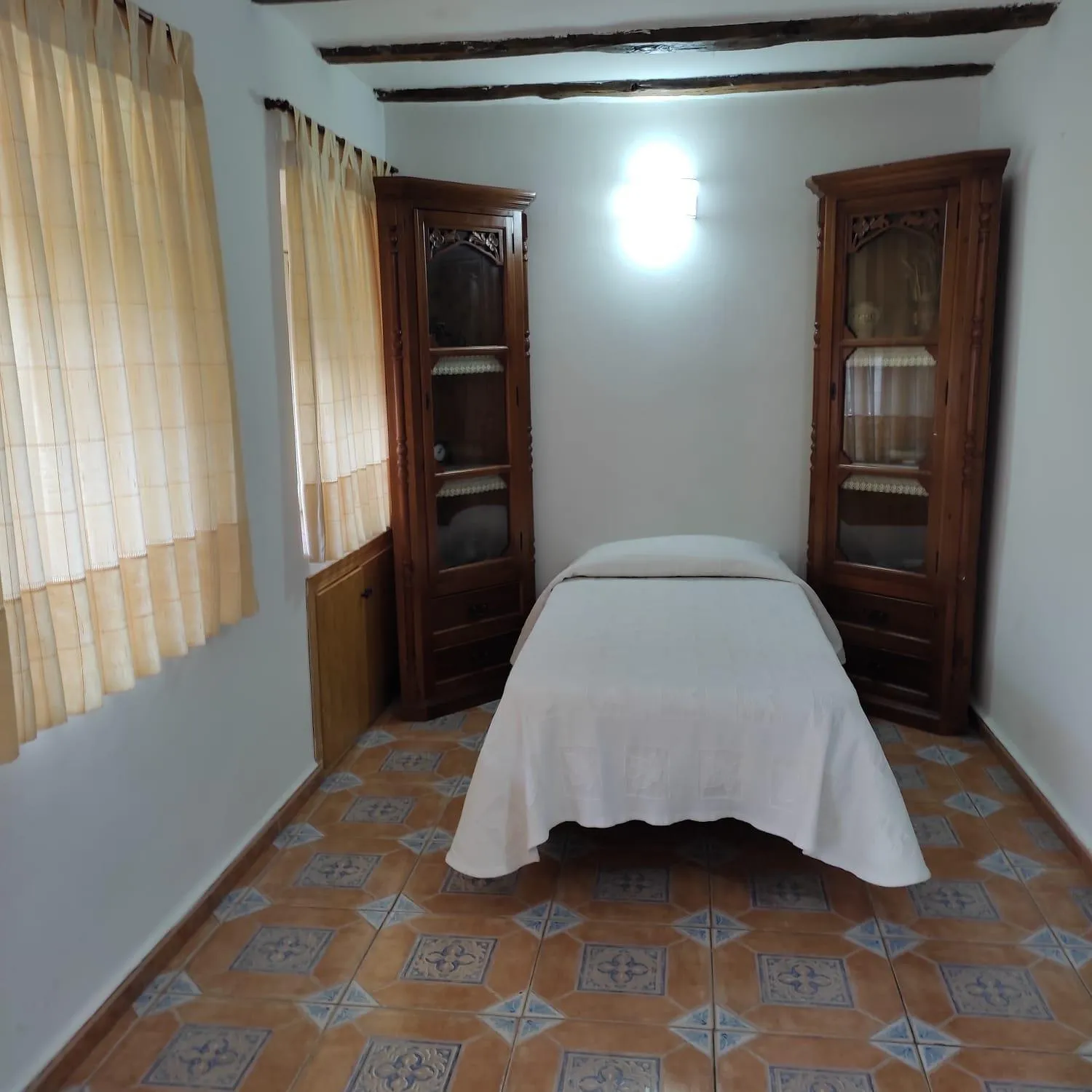 Bed in Hostal Castilla