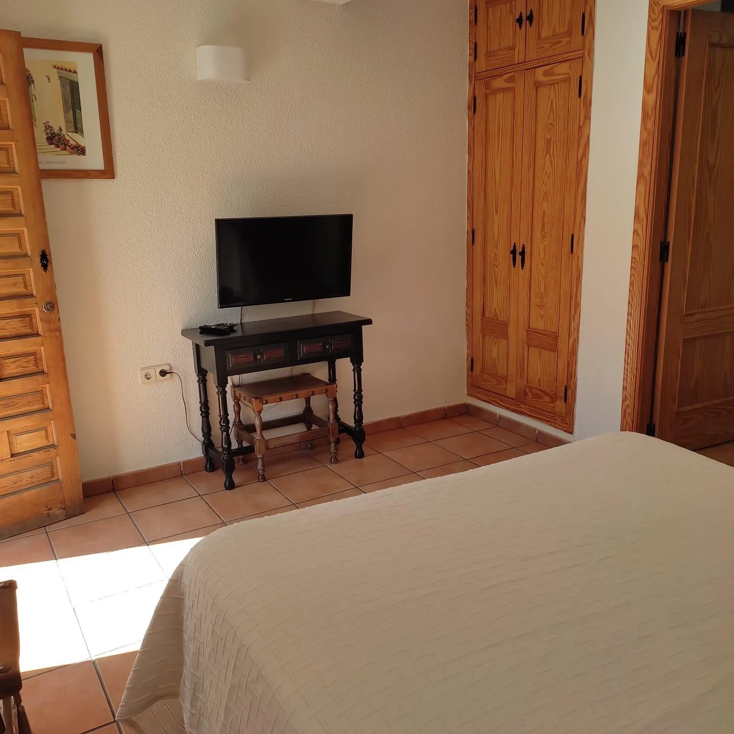 Bed in Hostal Castilla