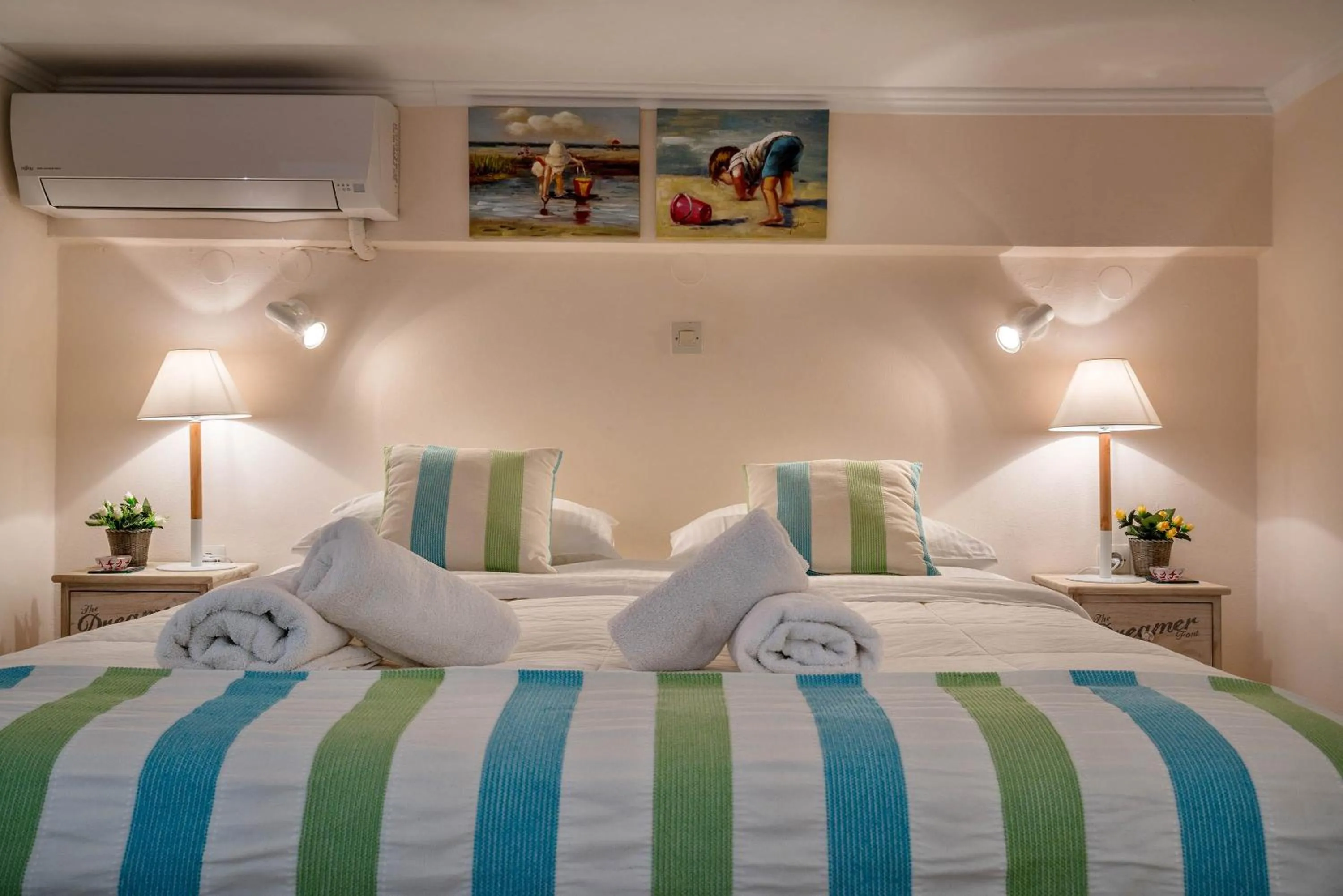 Bed in Calergi Residence - Holidays in Crete