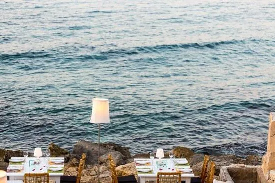 Restaurant/places to eat in Calergi Residence - Holidays in Crete